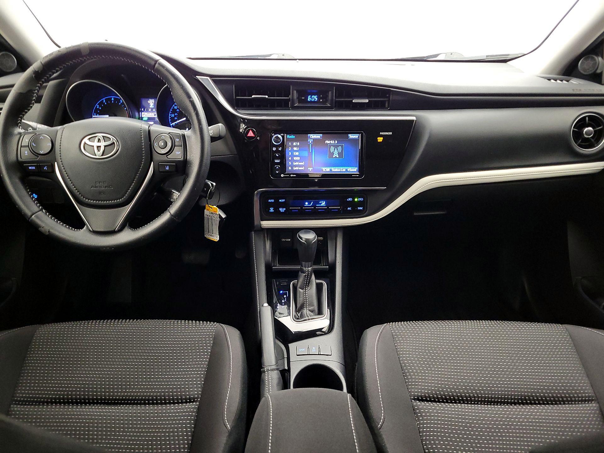 Thumbnail: 2017 Toyota Corolla iM - 9