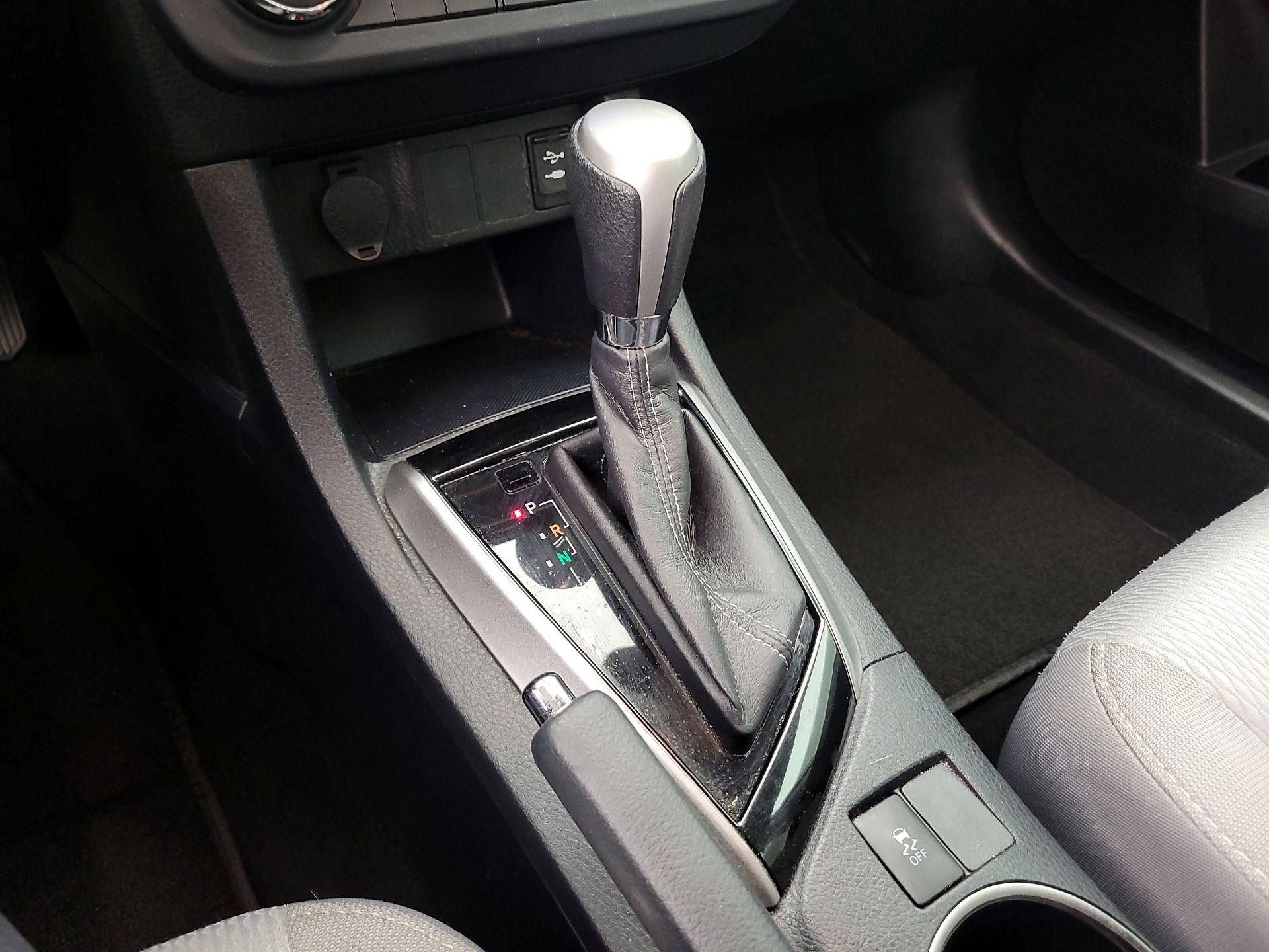 Thumbnail: 2016 Toyota Corolla - 17