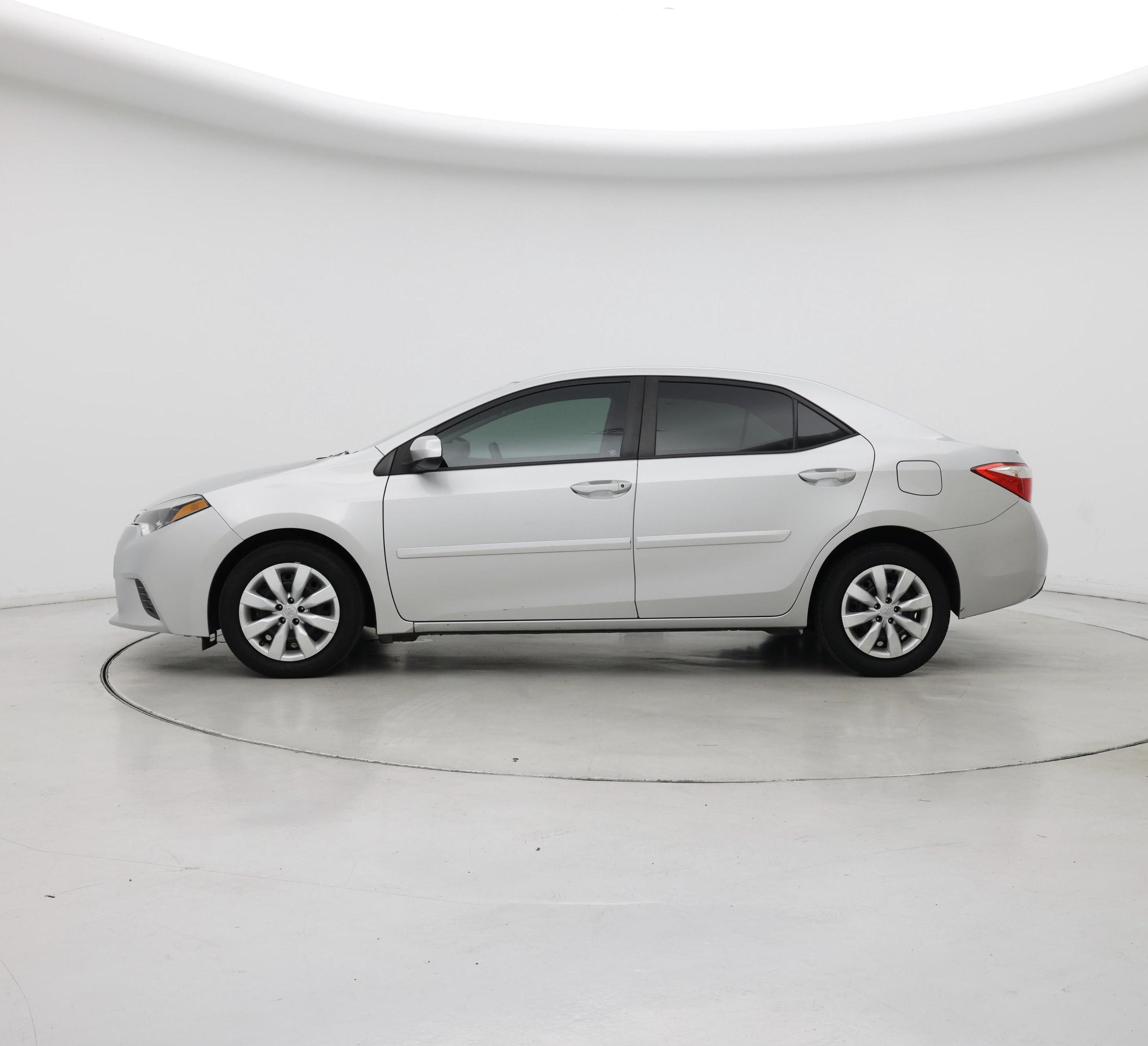 Thumbnail: 2016 Toyota Corolla - 3
