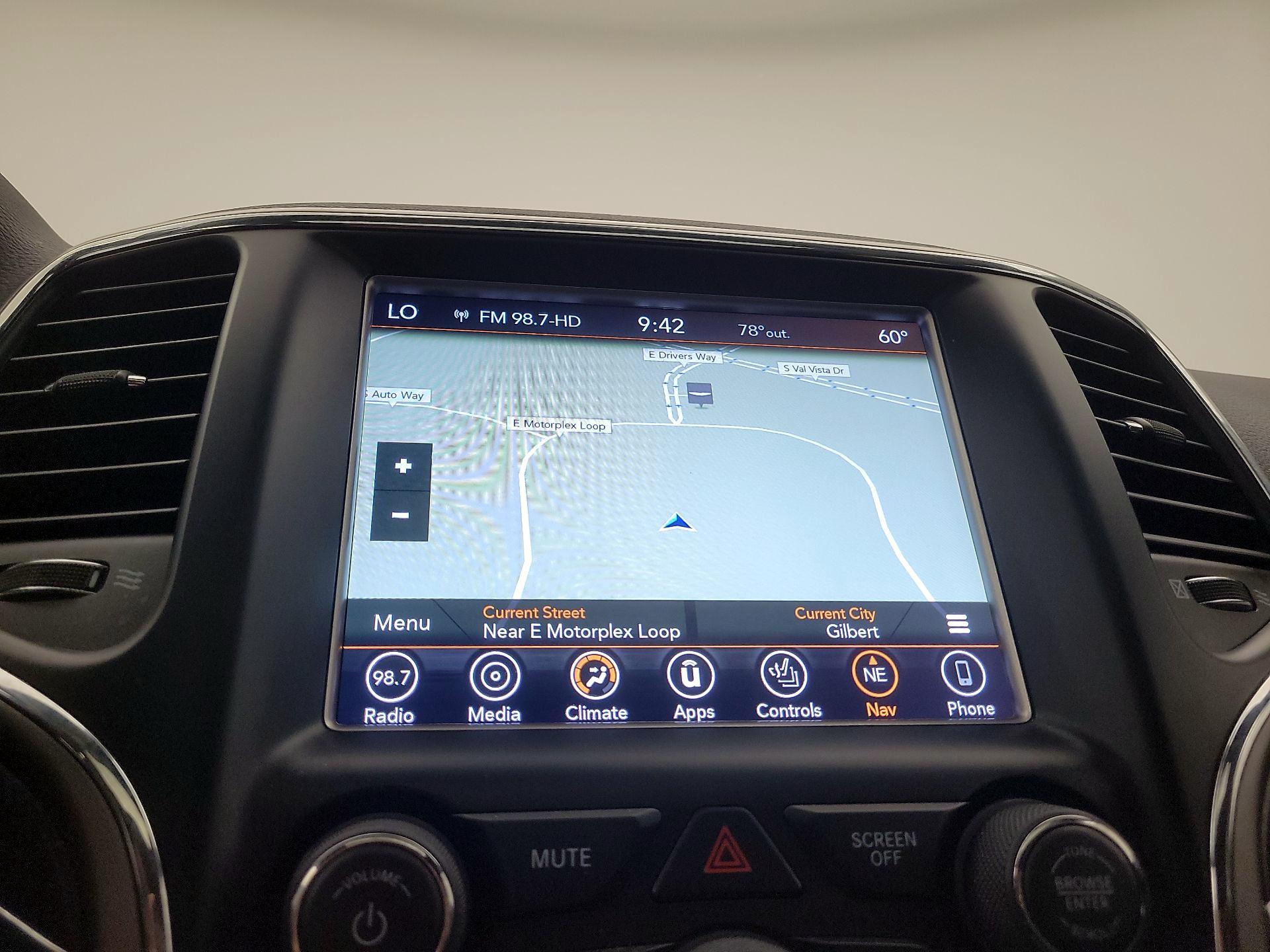 Thumbnail: 2018 Jeep Grand Cherokee - 14