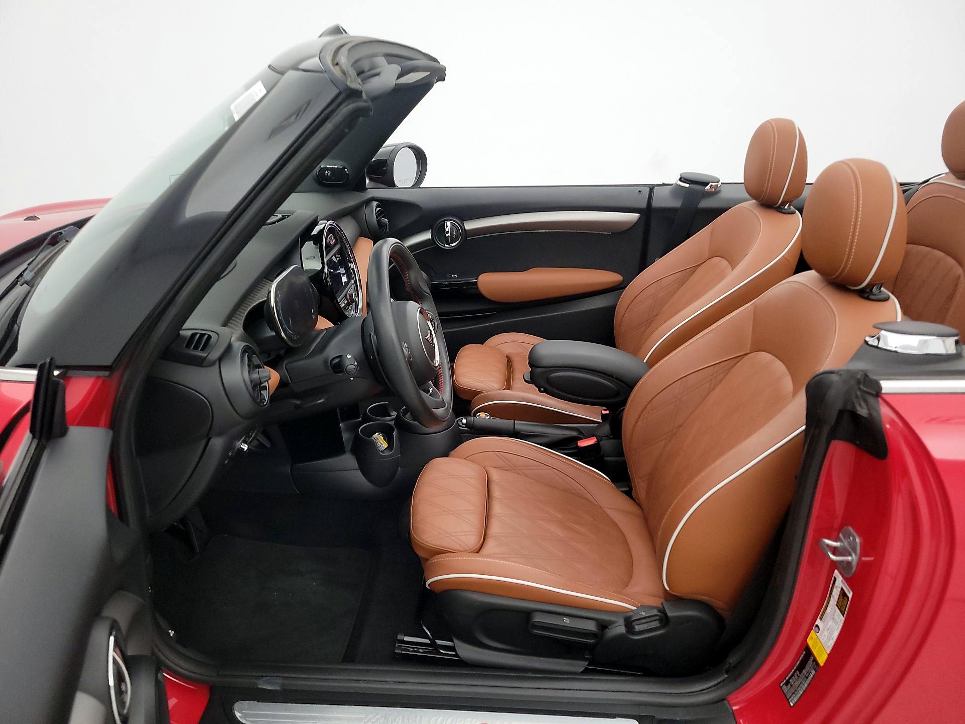 Thumbnail: 2021 MINI Cooper - 11