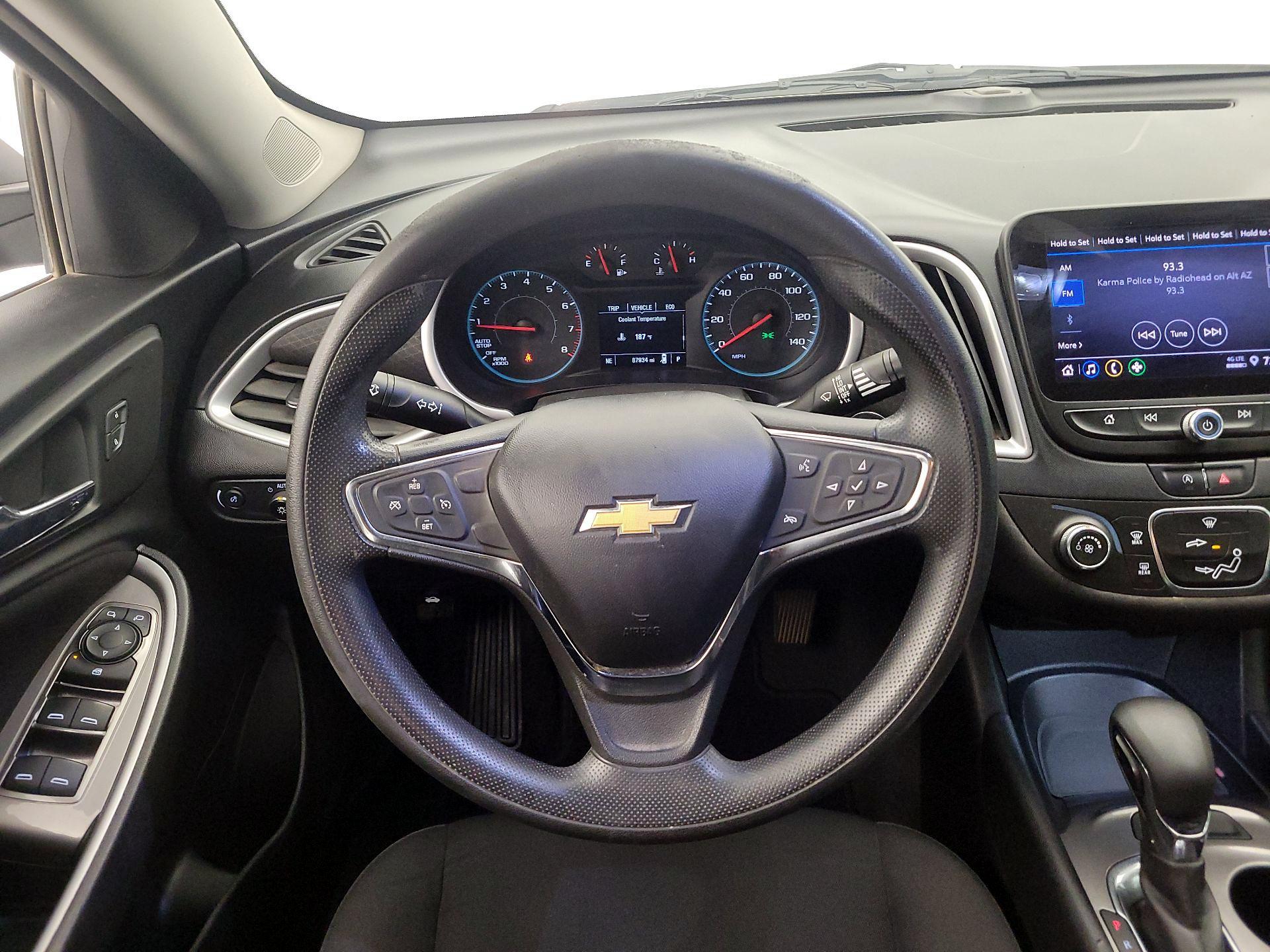 Thumbnail: 2021 Chevrolet Malibu - 10