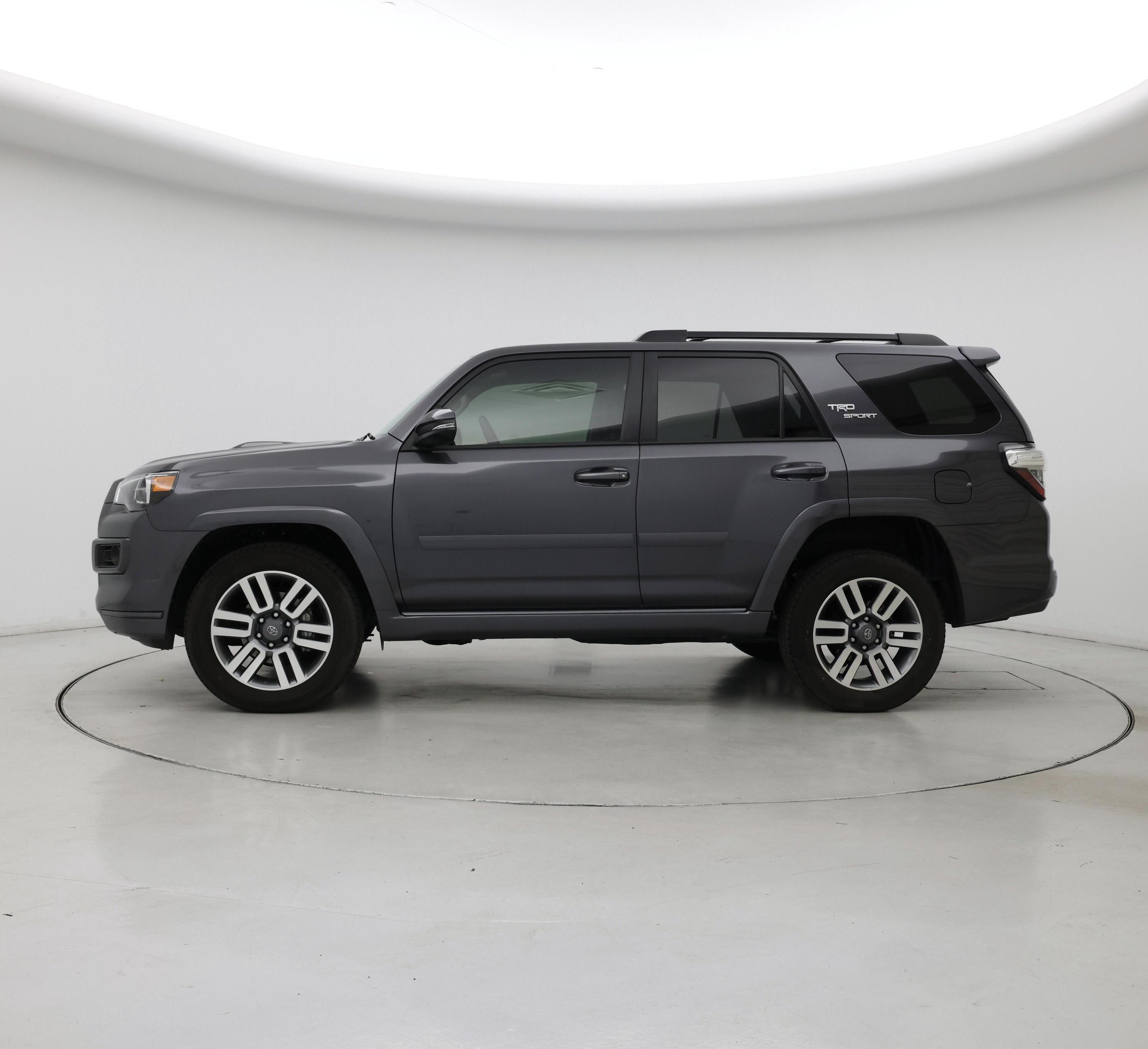 Thumbnail: 2023 Toyota 4Runner - 3