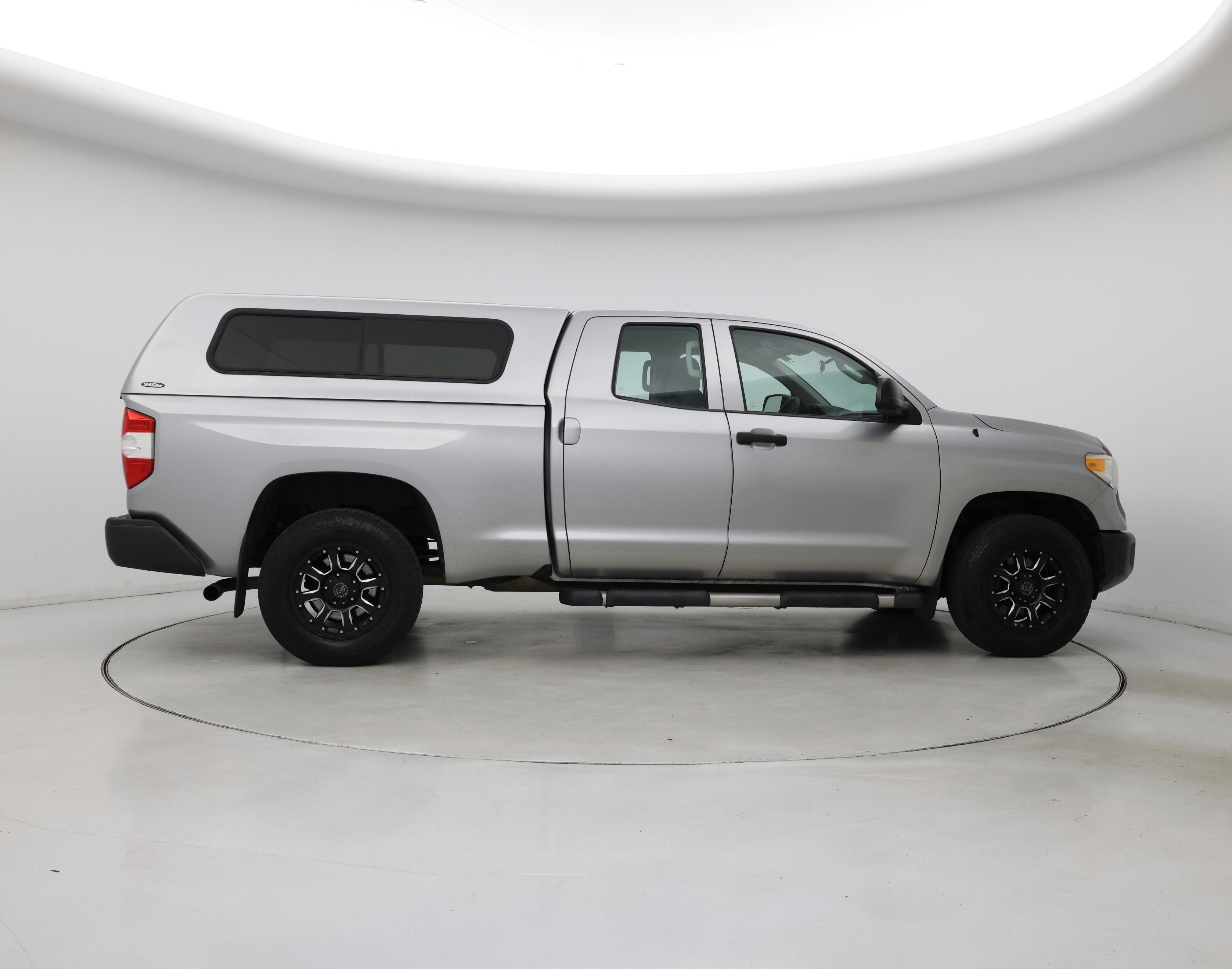 Thumbnail: 2015 Toyota Tundra - 7