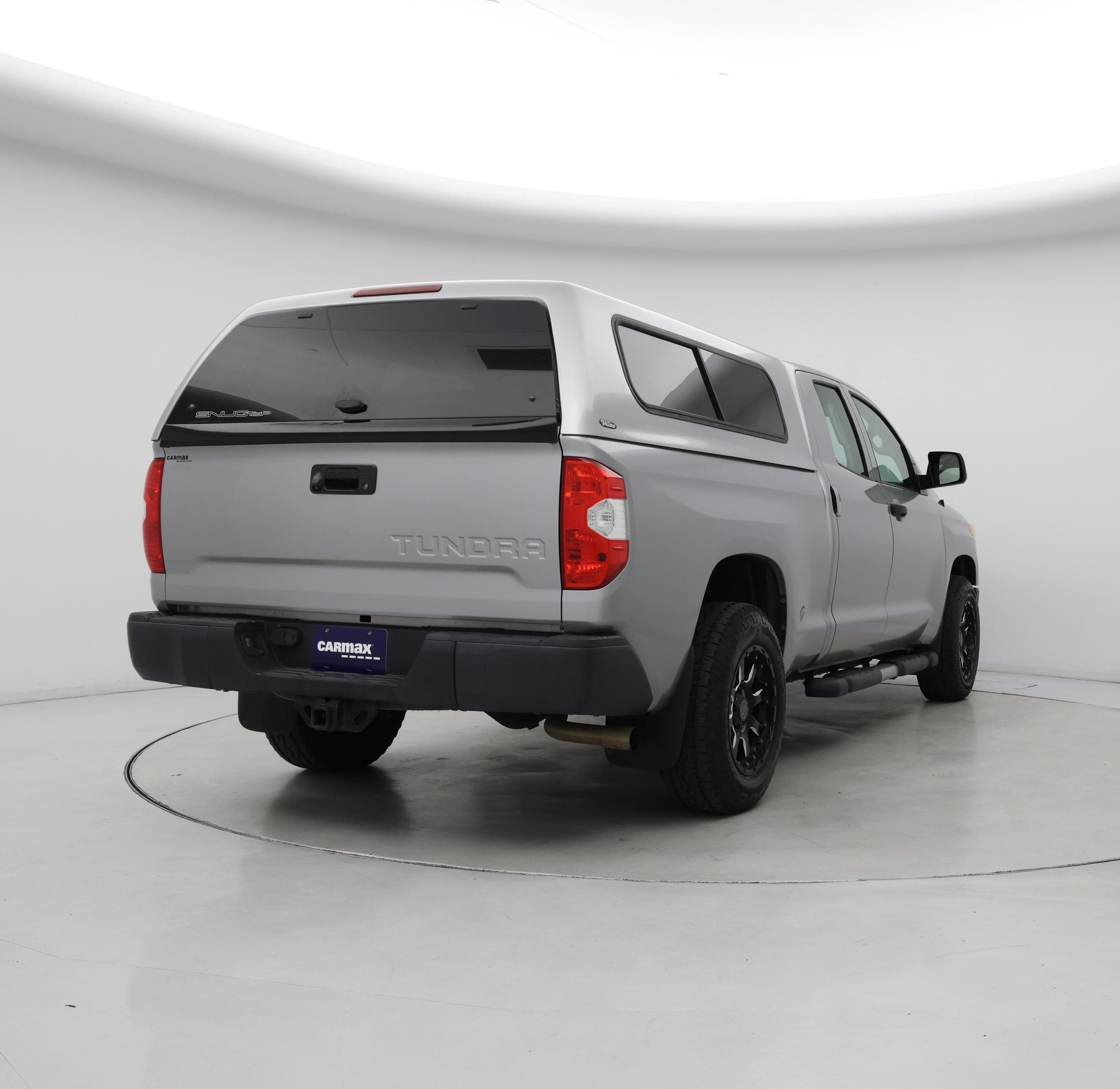 Thumbnail: 2015 Toyota Tundra - 8