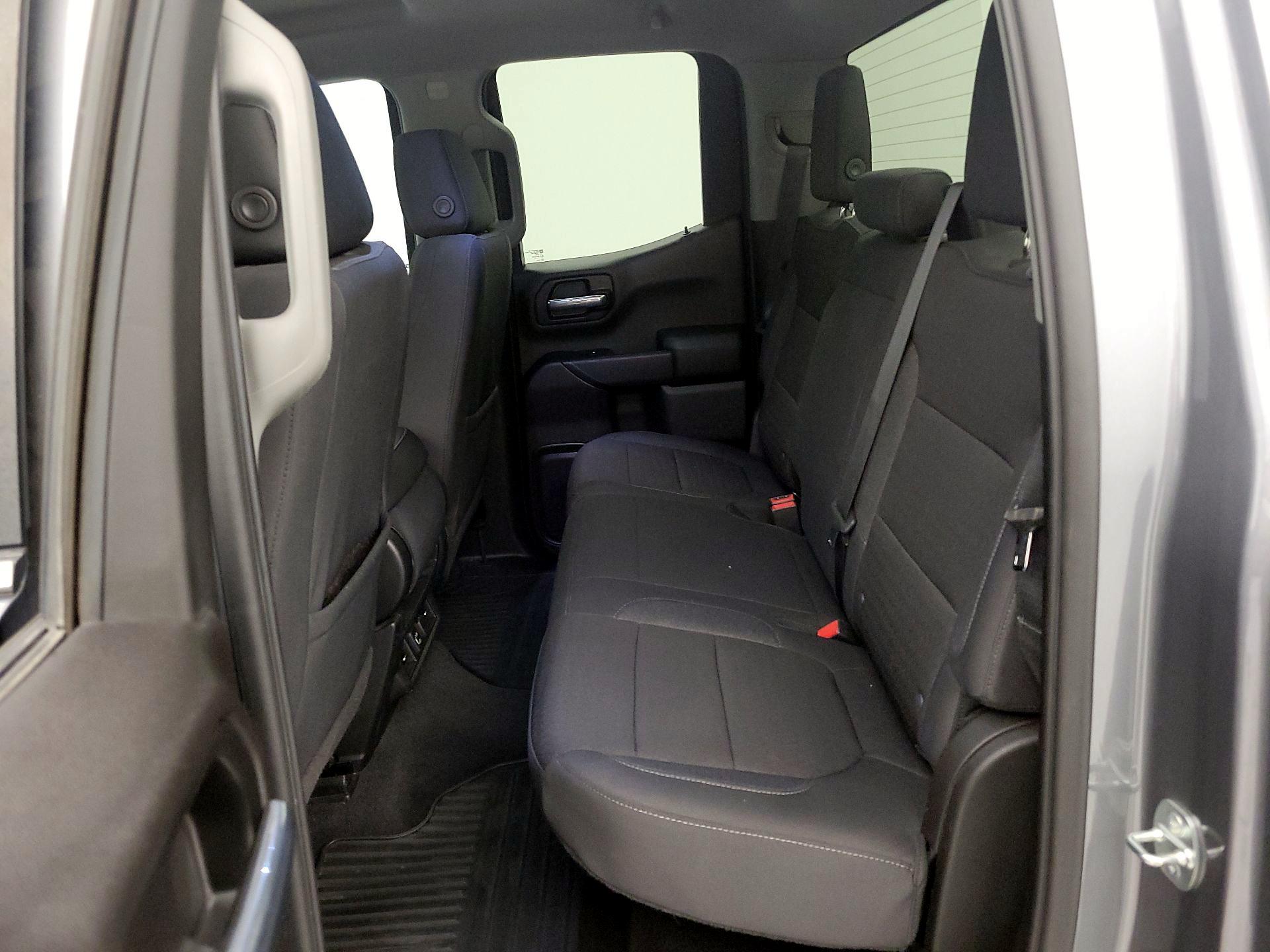 Thumbnail: 2020 Chevrolet Silverado 1500 - 19