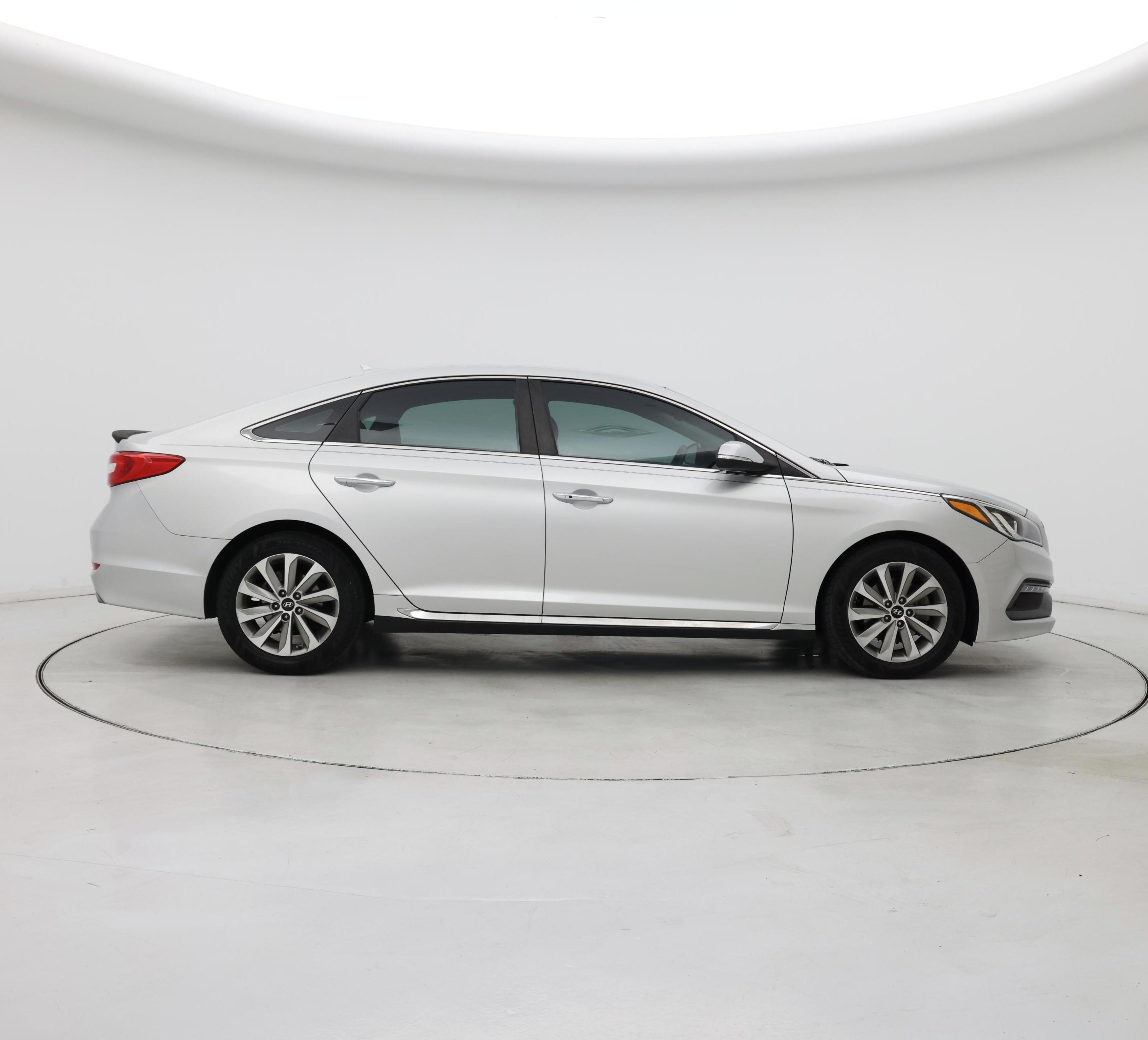 Thumbnail: 2015 Hyundai Sonata - 7