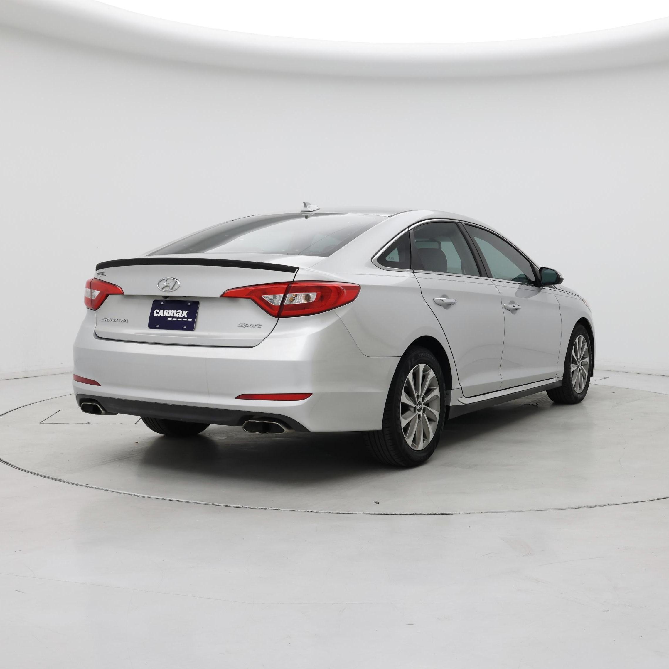 Thumbnail: 2015 Hyundai Sonata - 8