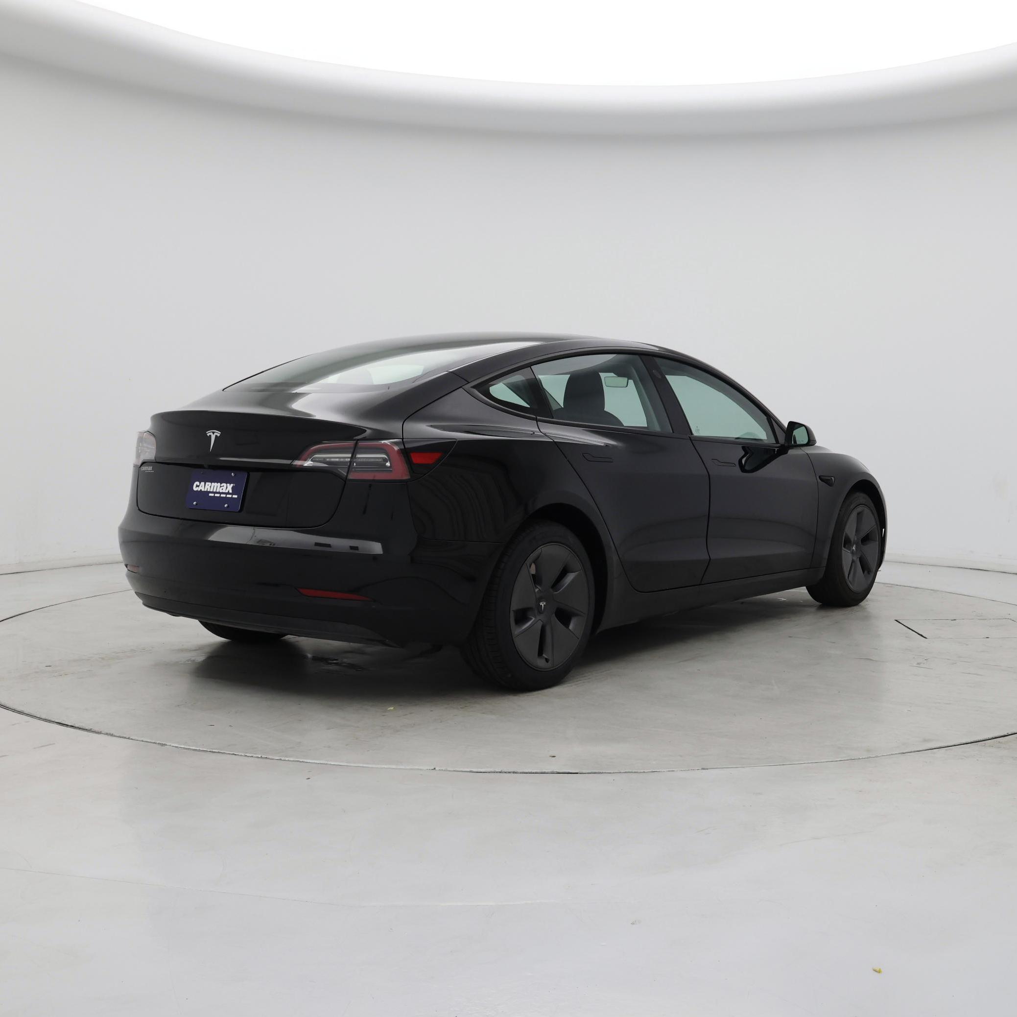Thumbnail: 2023 Tesla Model 3 - 8