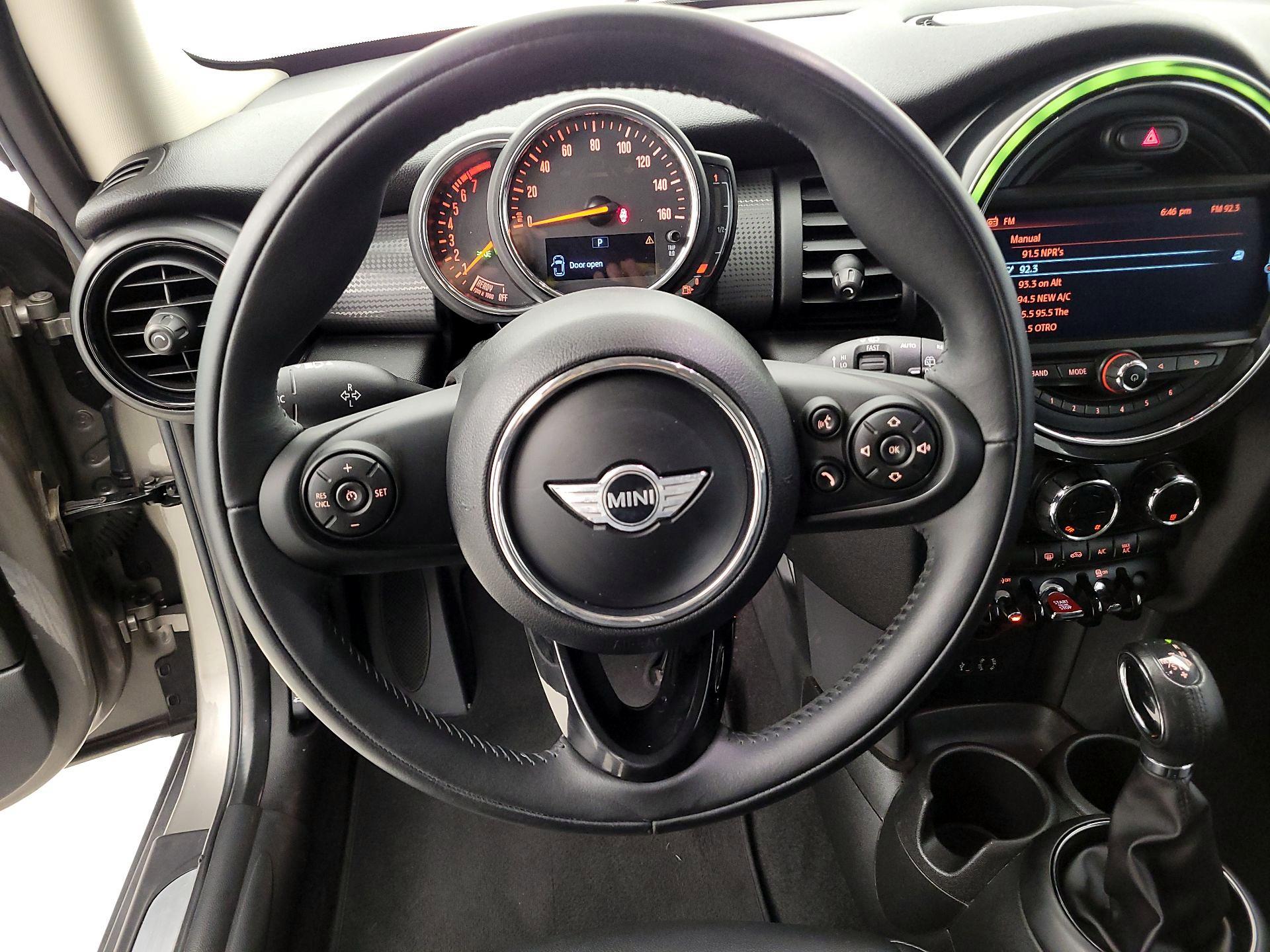Thumbnail: 2018 MINI Cooper Hardtop - 10