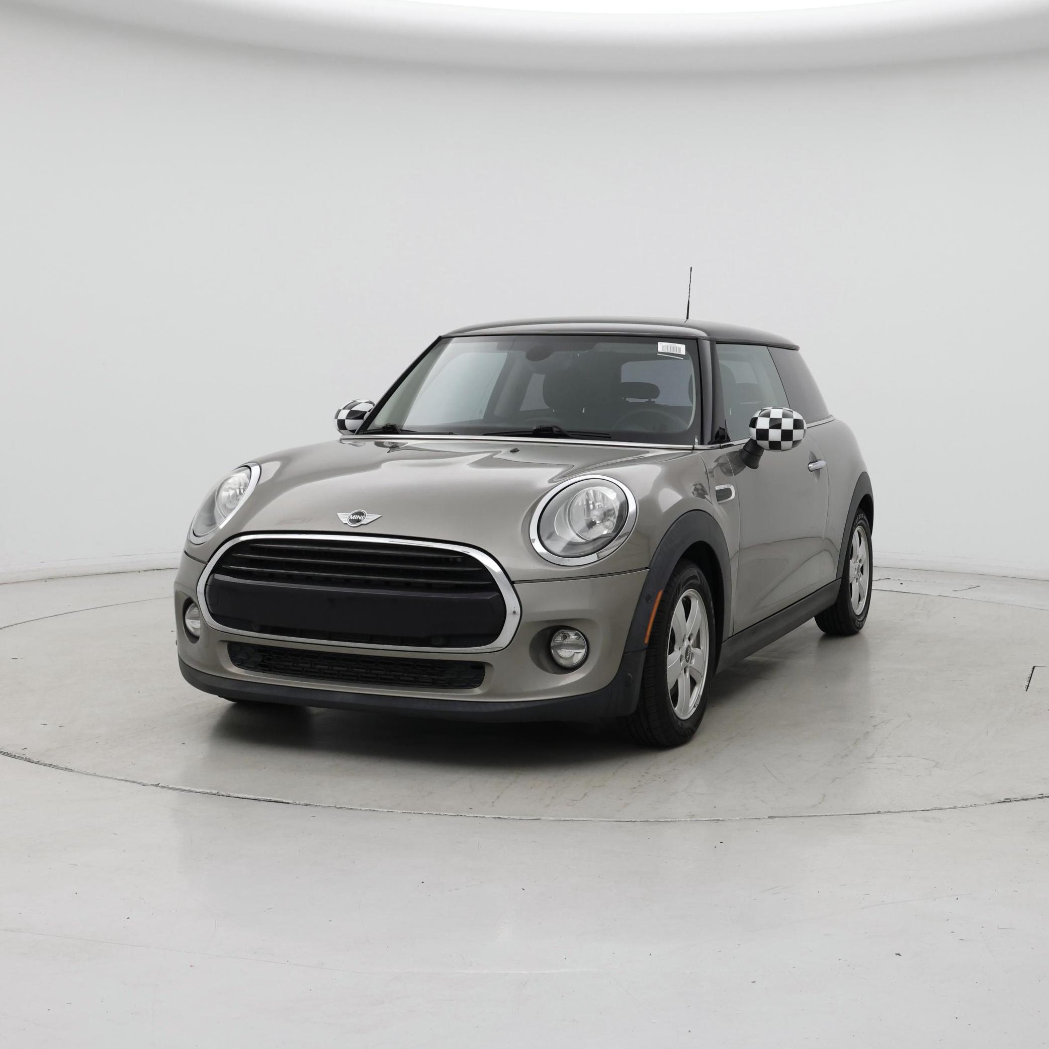Thumbnail: 2018 MINI Cooper Hardtop - 4