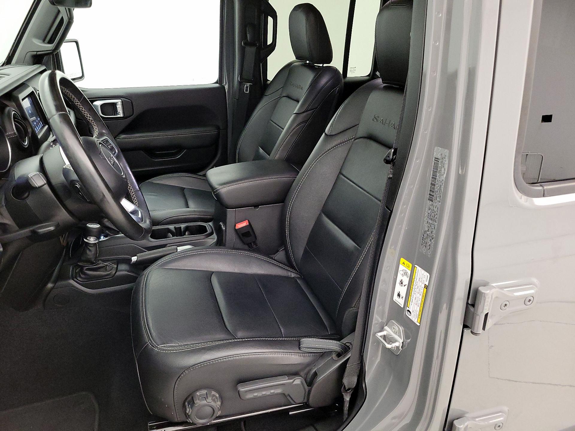 Thumbnail: 2019 Jeep Wrangler - 11