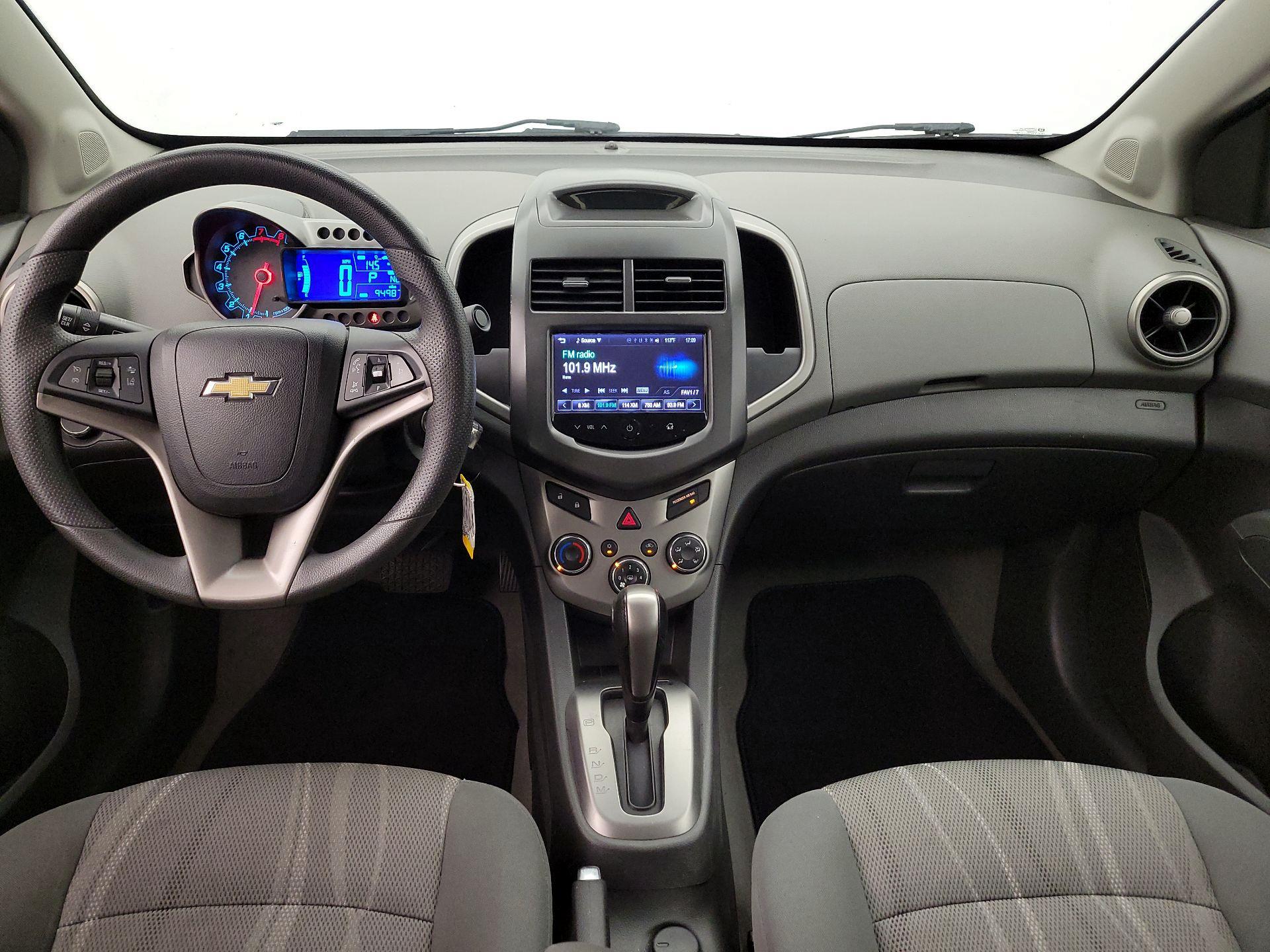 Thumbnail: 2014 Chevrolet Sonic - 9