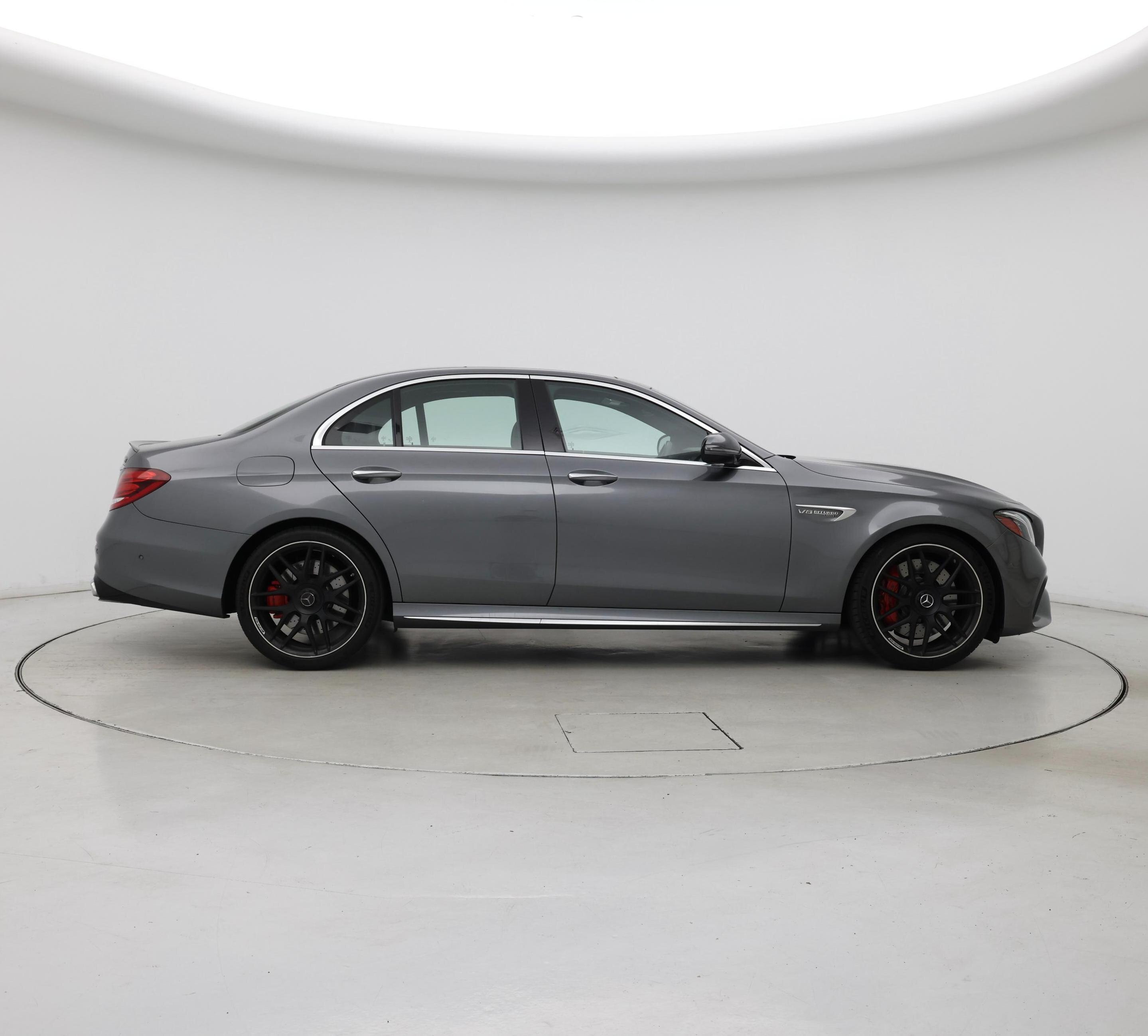 Thumbnail: 2018 Mercedes-Benz E-Class - 7