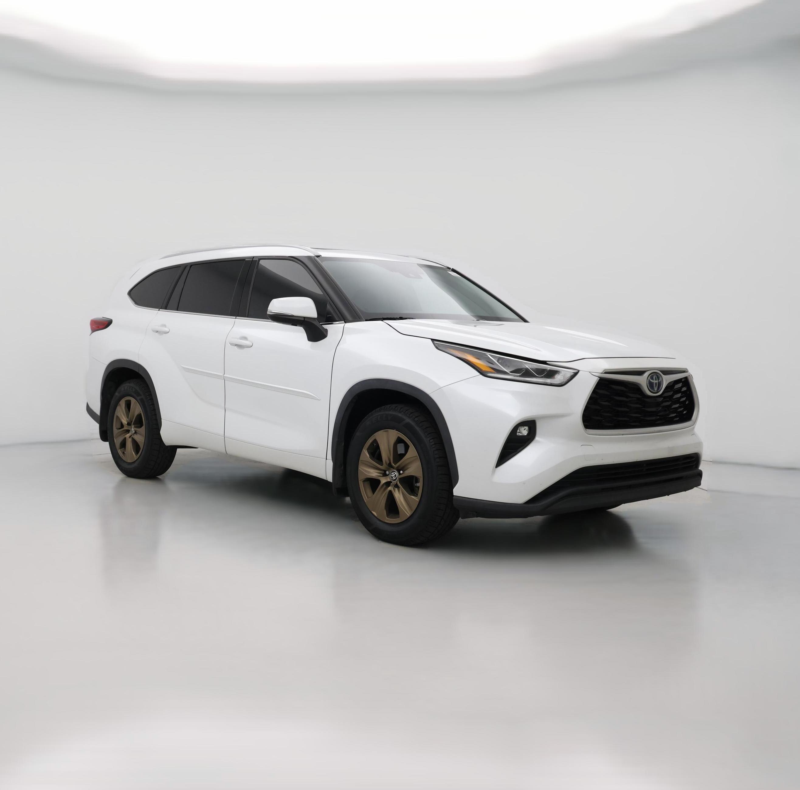 Thumbnail: 2022 Toyota Highlander - 1