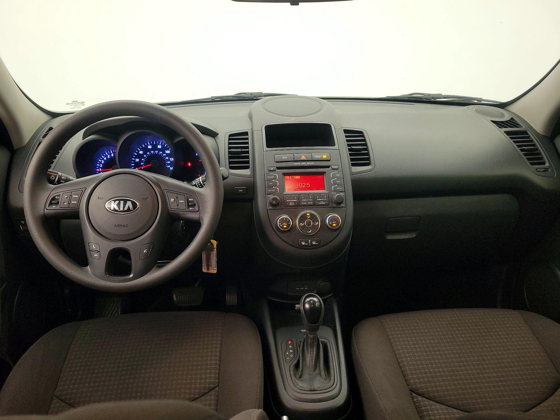 Thumbnail: 2013 Kia Soul - 9