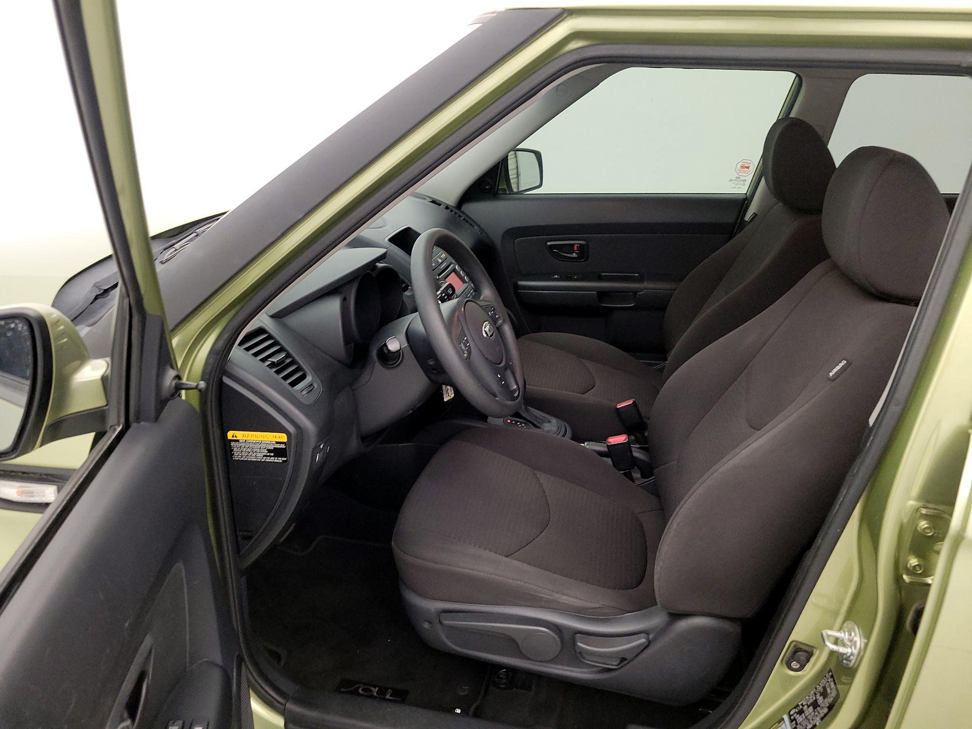 Thumbnail: 2013 Kia Soul - 11