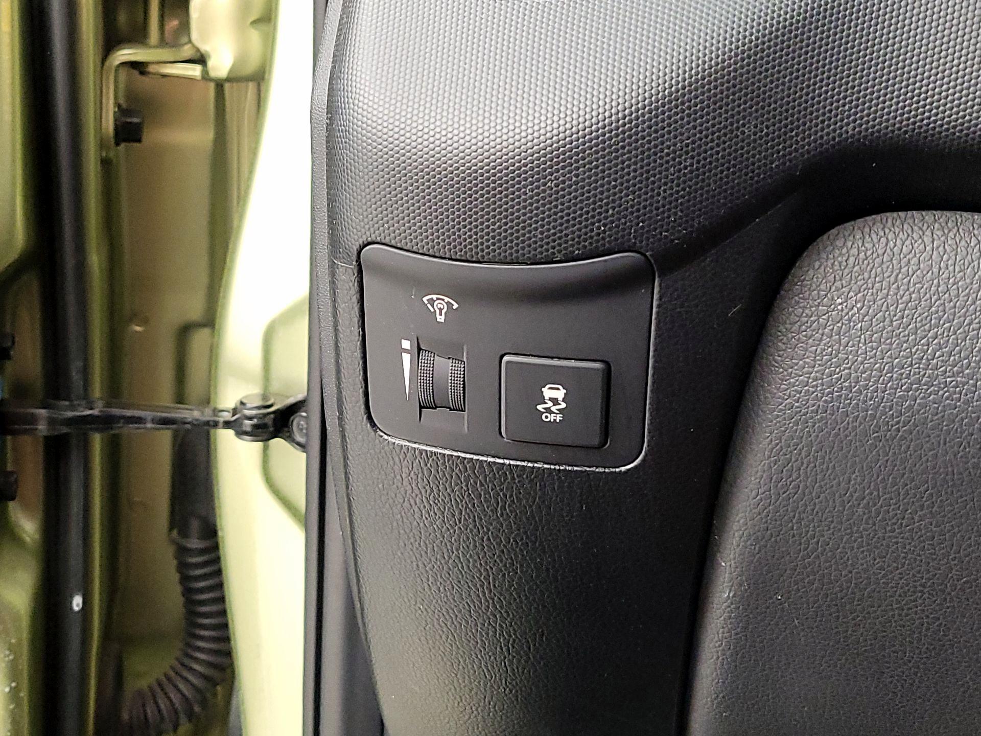 Thumbnail: 2013 Kia Soul - 13