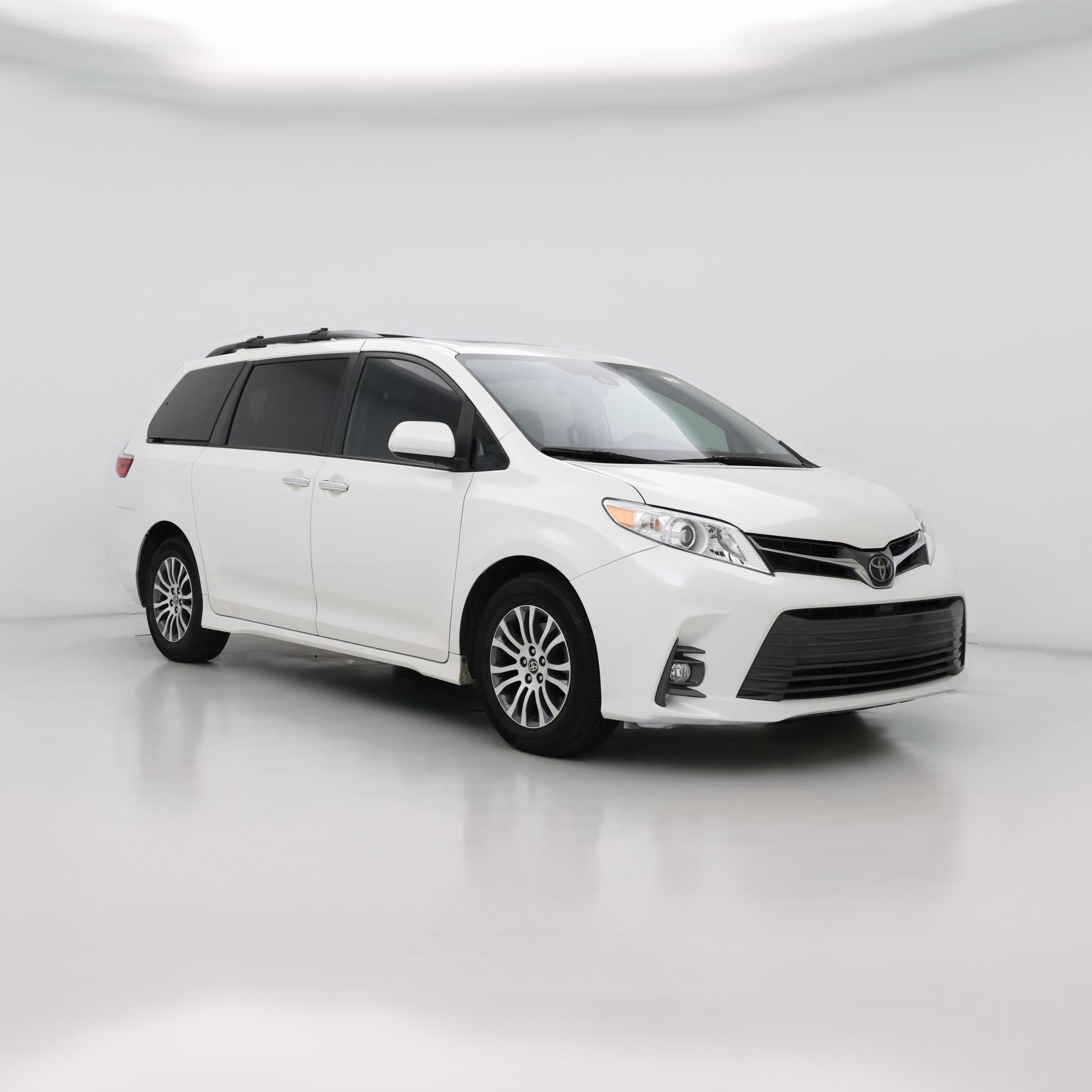 Thumbnail: 2020 Toyota Sienna - 1