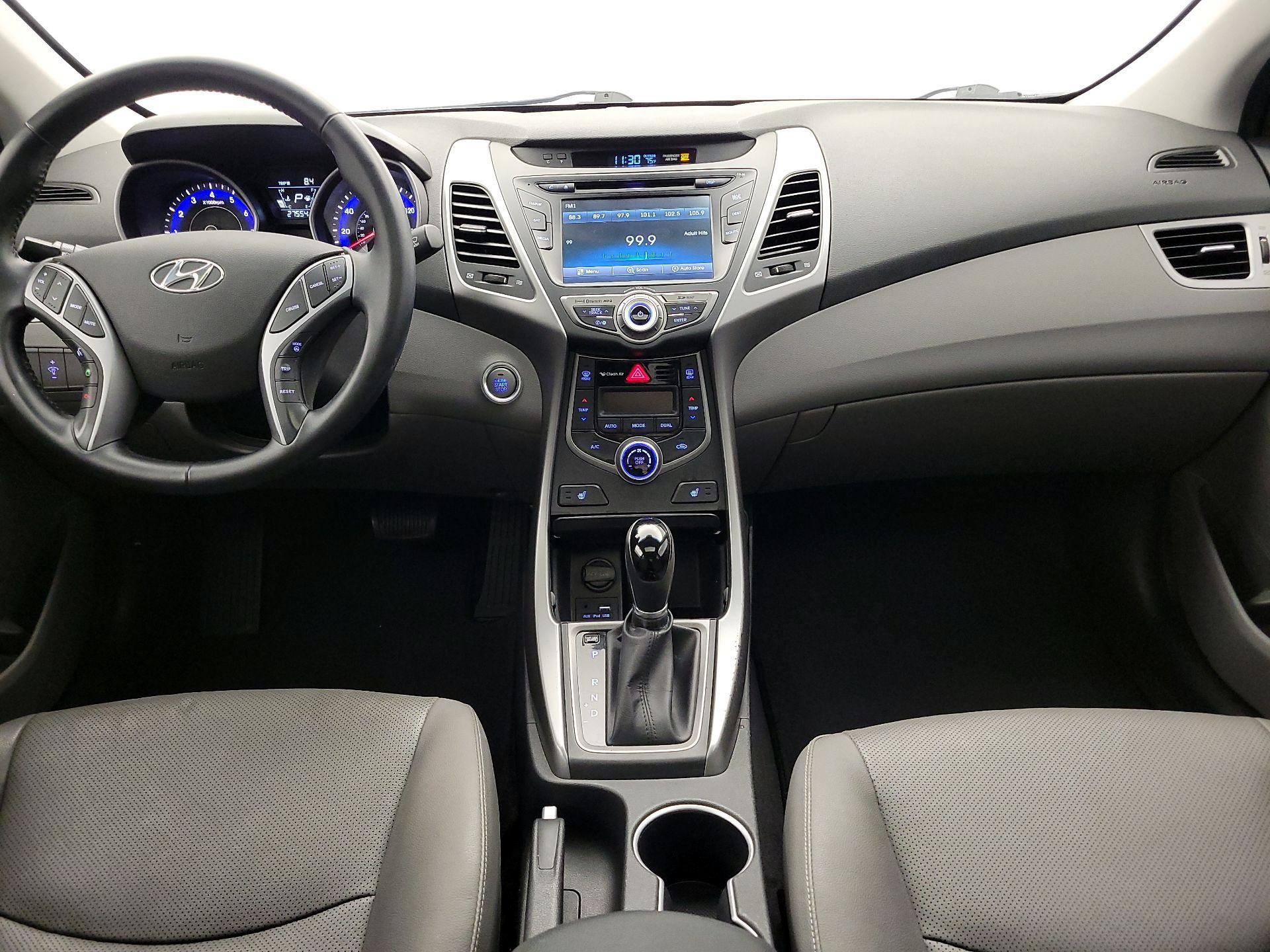 Thumbnail: 2015 Hyundai Elantra - 9
