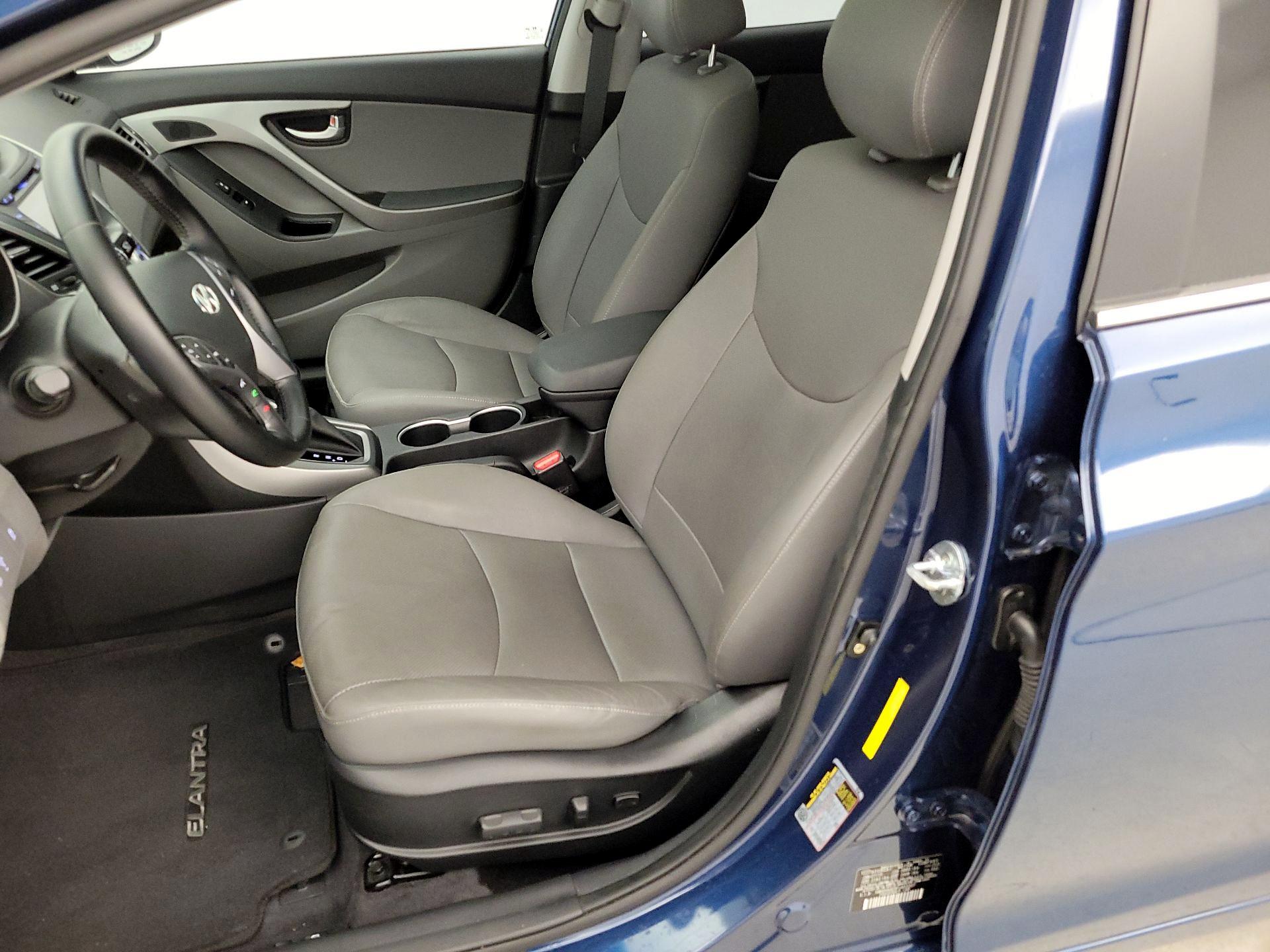 Thumbnail: 2015 Hyundai Elantra - 11