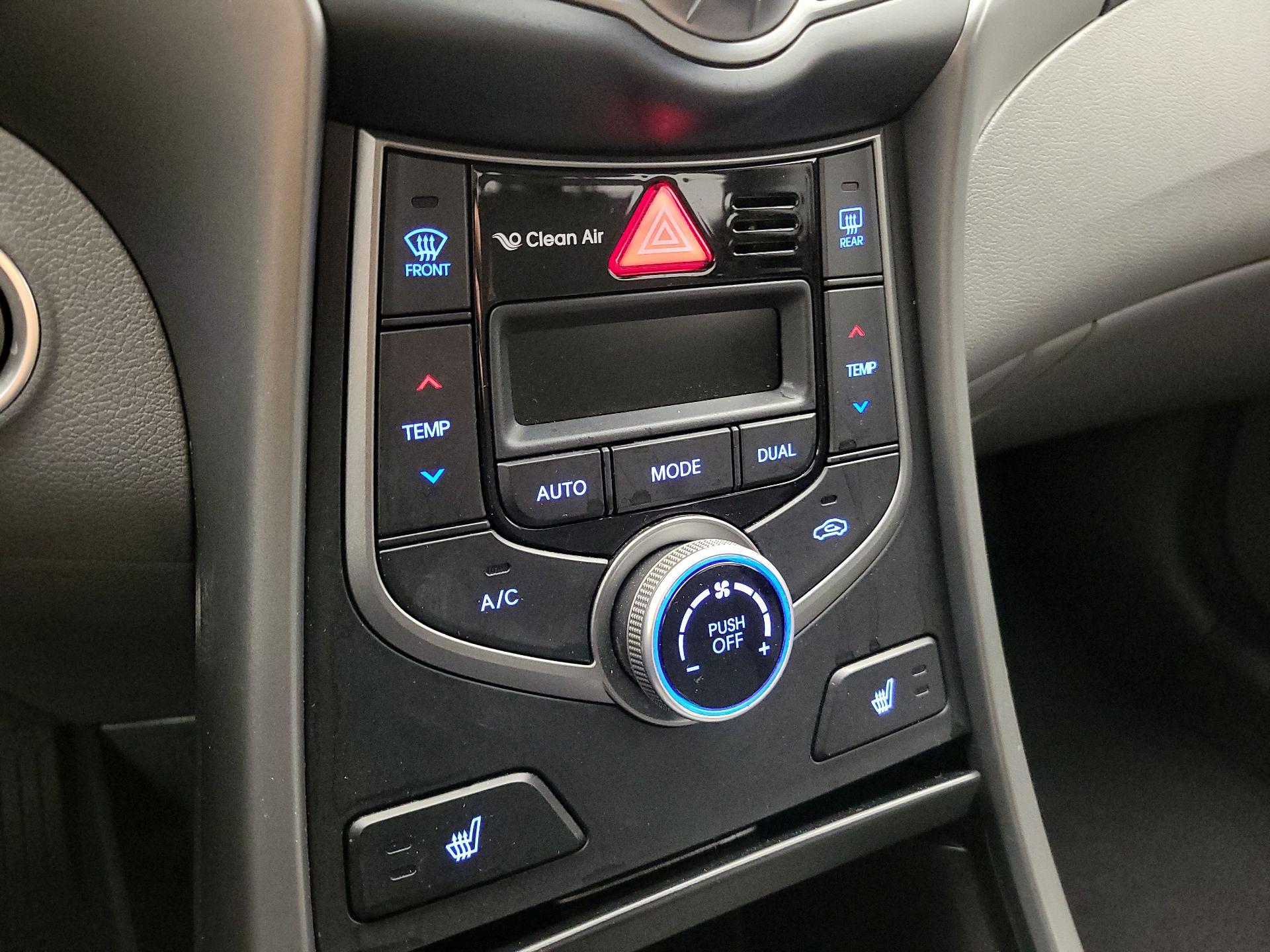 Thumbnail: 2015 Hyundai Elantra - 17