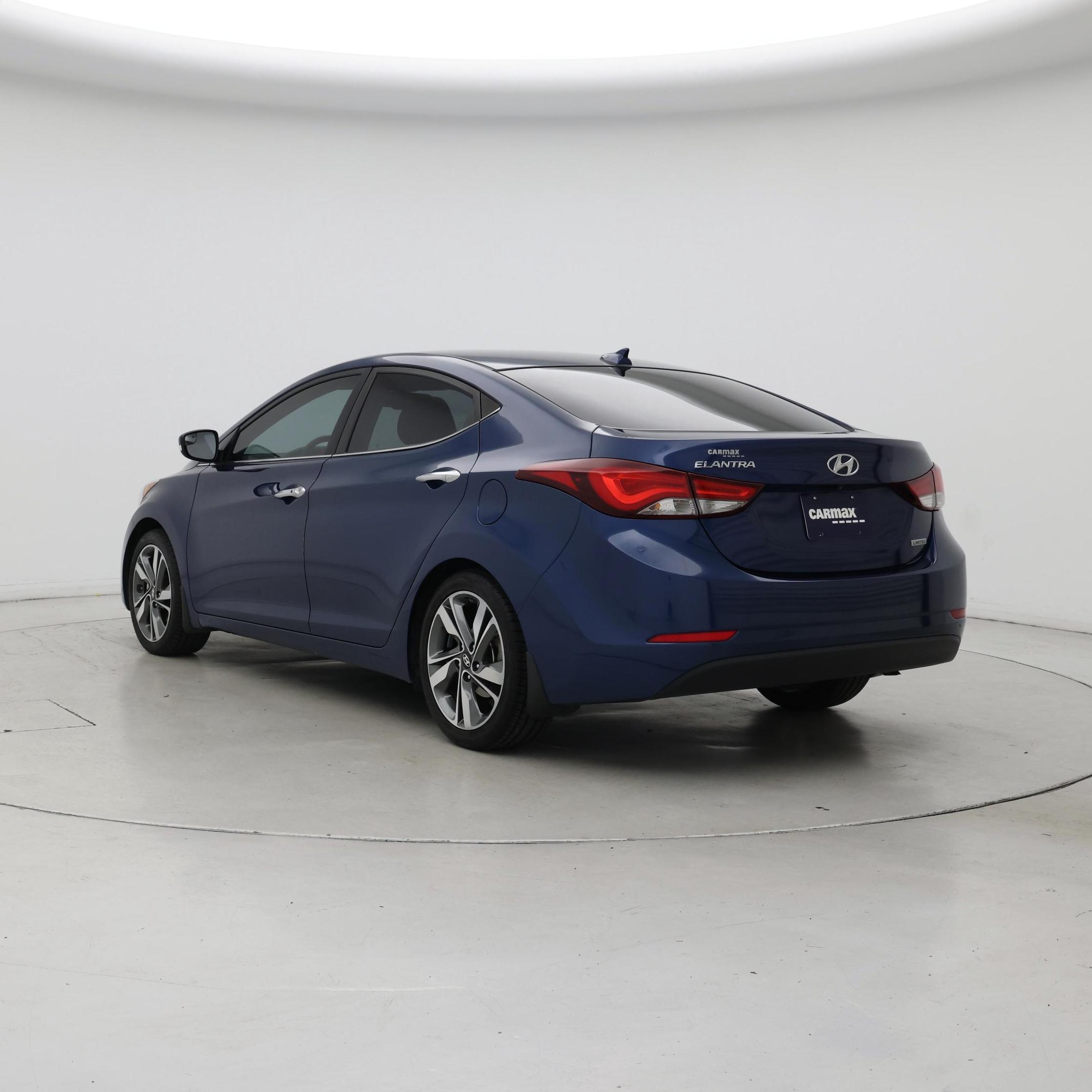 Thumbnail: 2015 Hyundai Elantra - 2