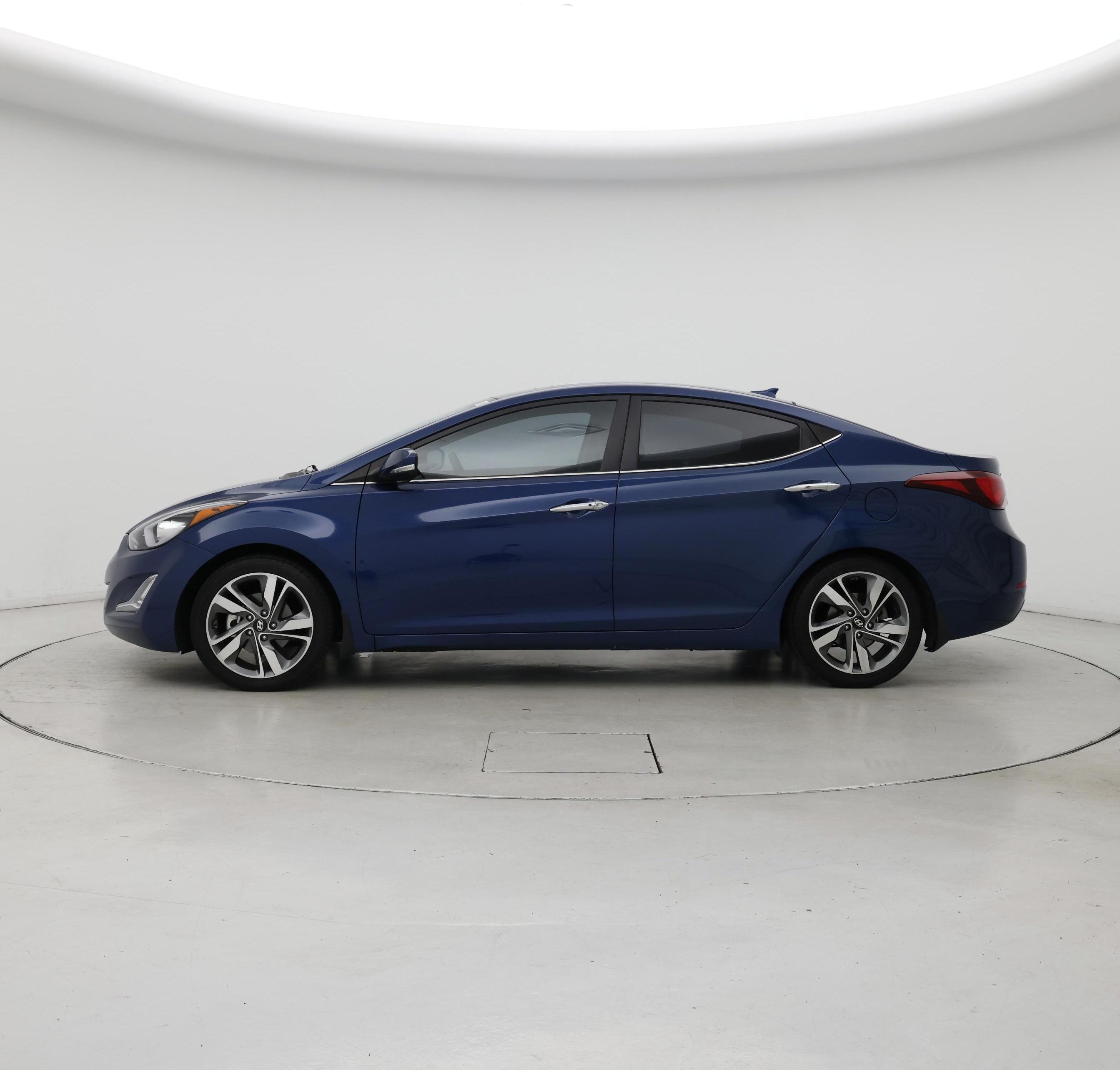 Thumbnail: 2015 Hyundai Elantra - 3