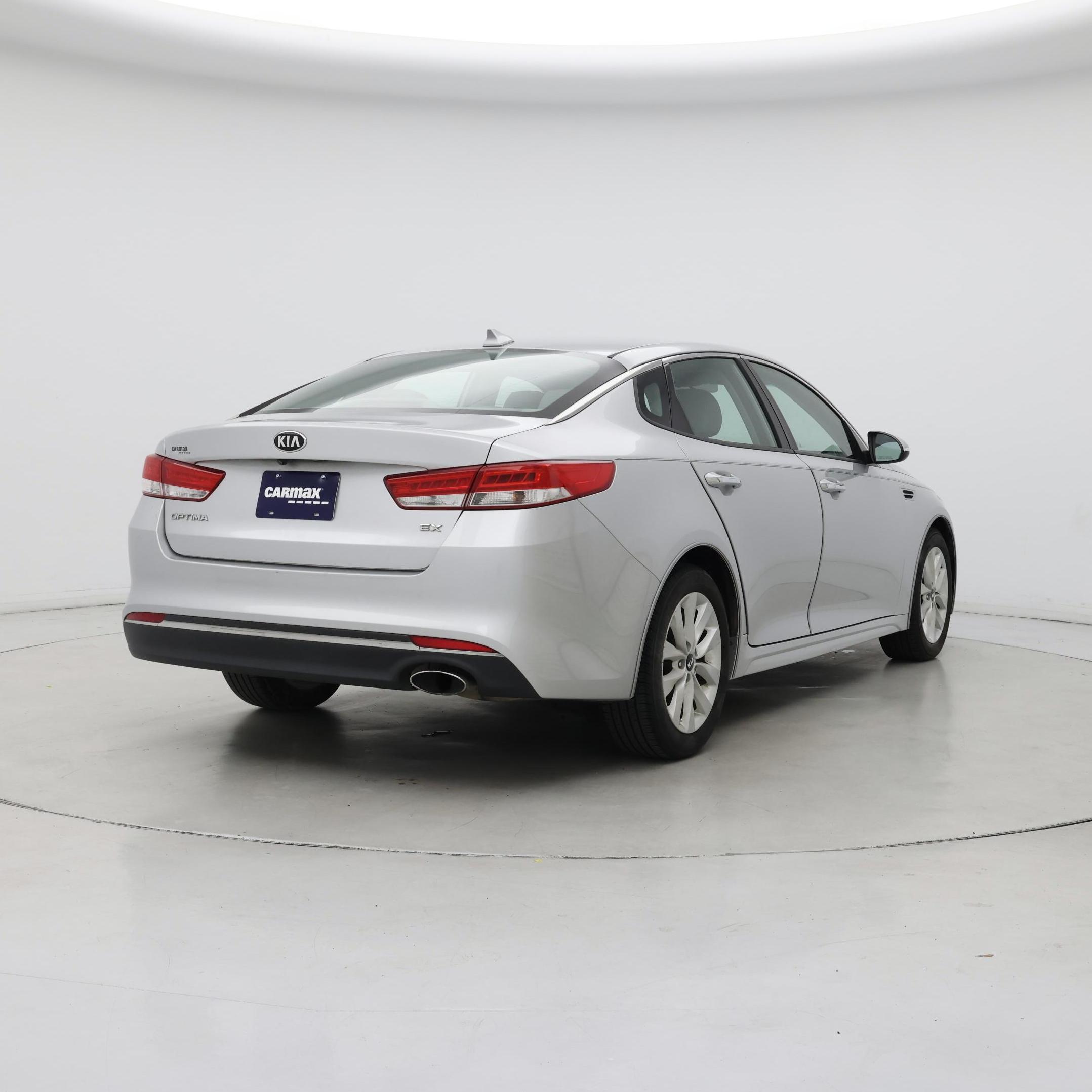Thumbnail: 2016 Kia Optima - 8