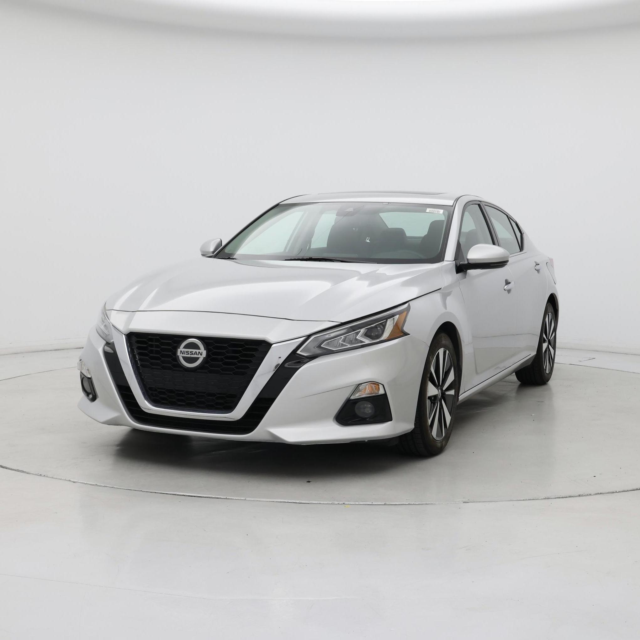Thumbnail: 2019 Nissan Altima - 4