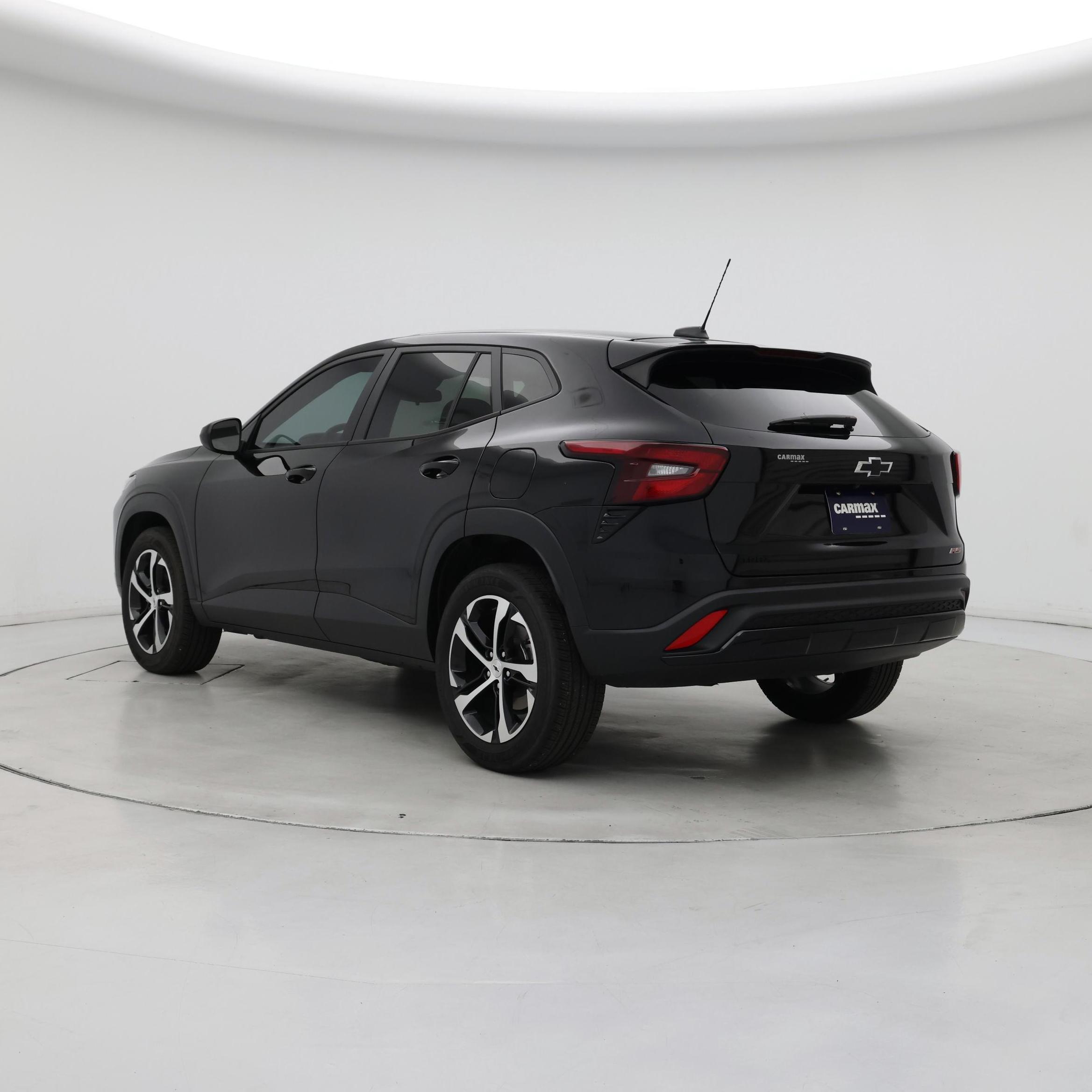 Thumbnail: 2024 Chevrolet Trax - 2