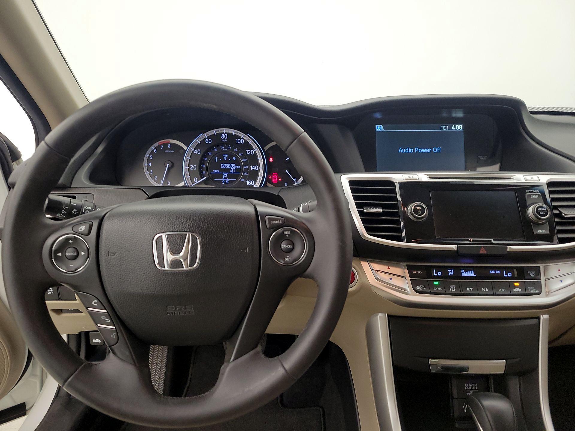 Thumbnail: 2015 Honda Accord - 10