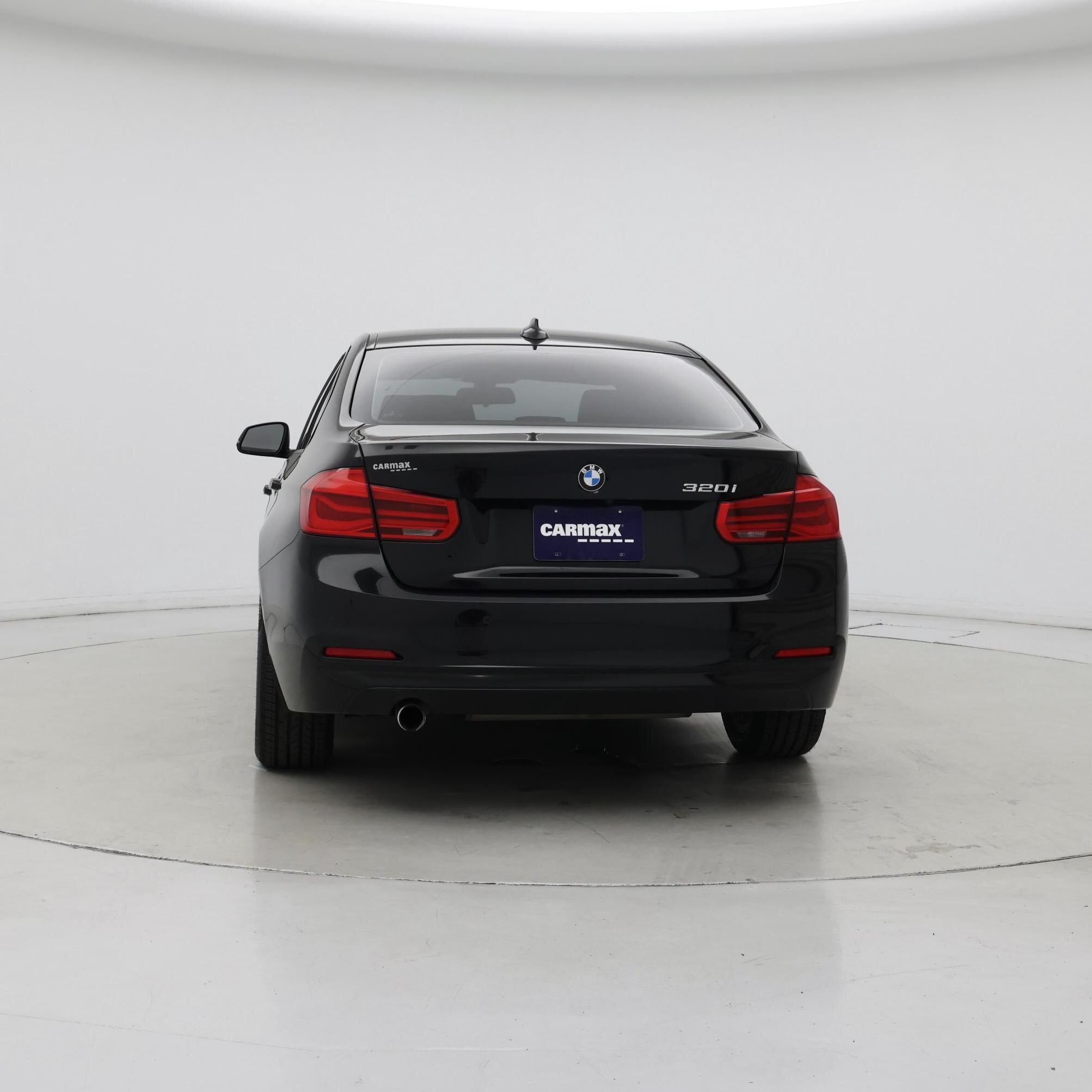Thumbnail: 2016 BMW 3 Series - 6