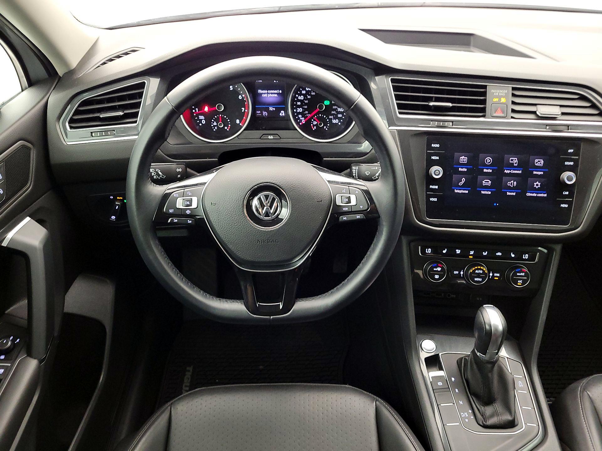 Thumbnail: 2019 Volkswagen Tiguan - 10