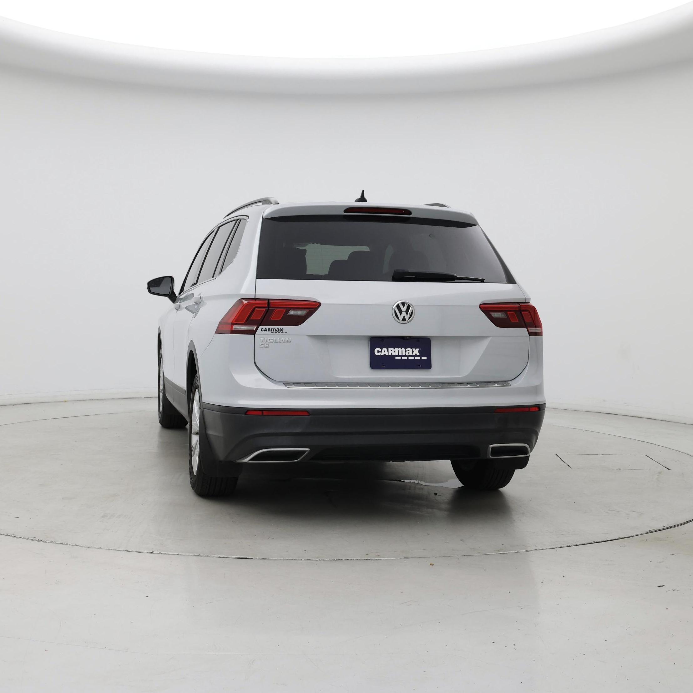 Thumbnail: 2019 Volkswagen Tiguan - 6