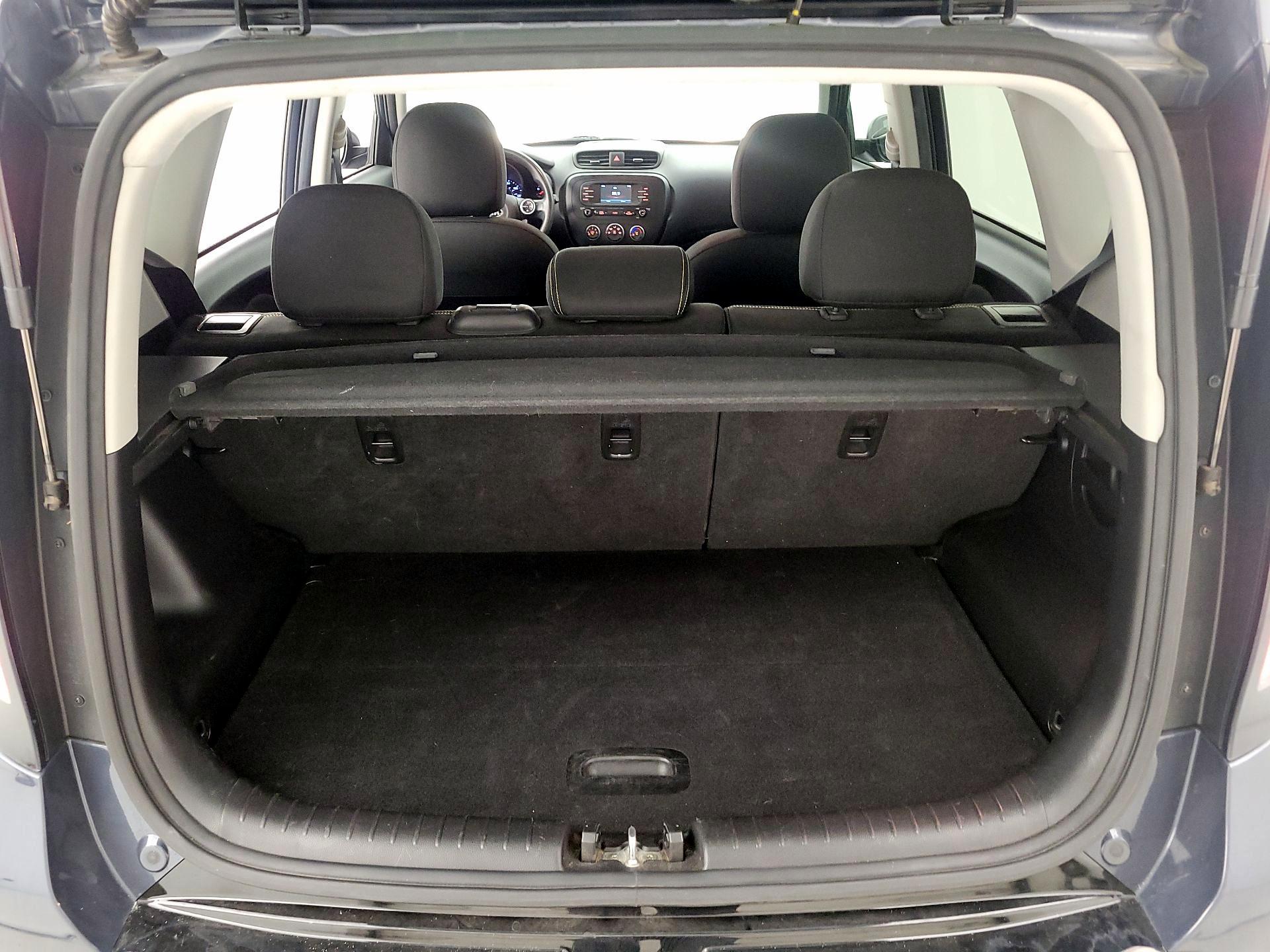 Thumbnail: 2016 Kia Soul - 20