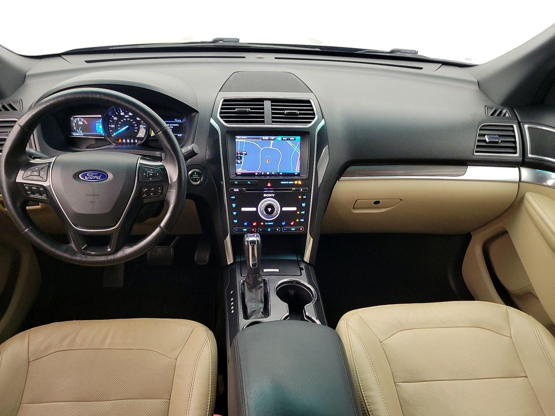 Thumbnail: 2016 Ford Explorer - 9