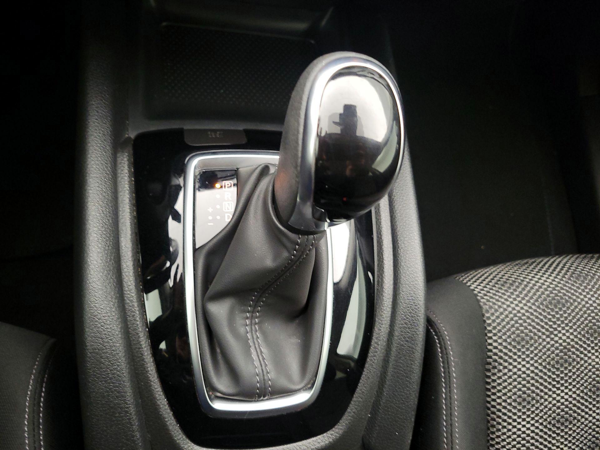 Thumbnail: 2019 Nissan Rogue Sport - 17