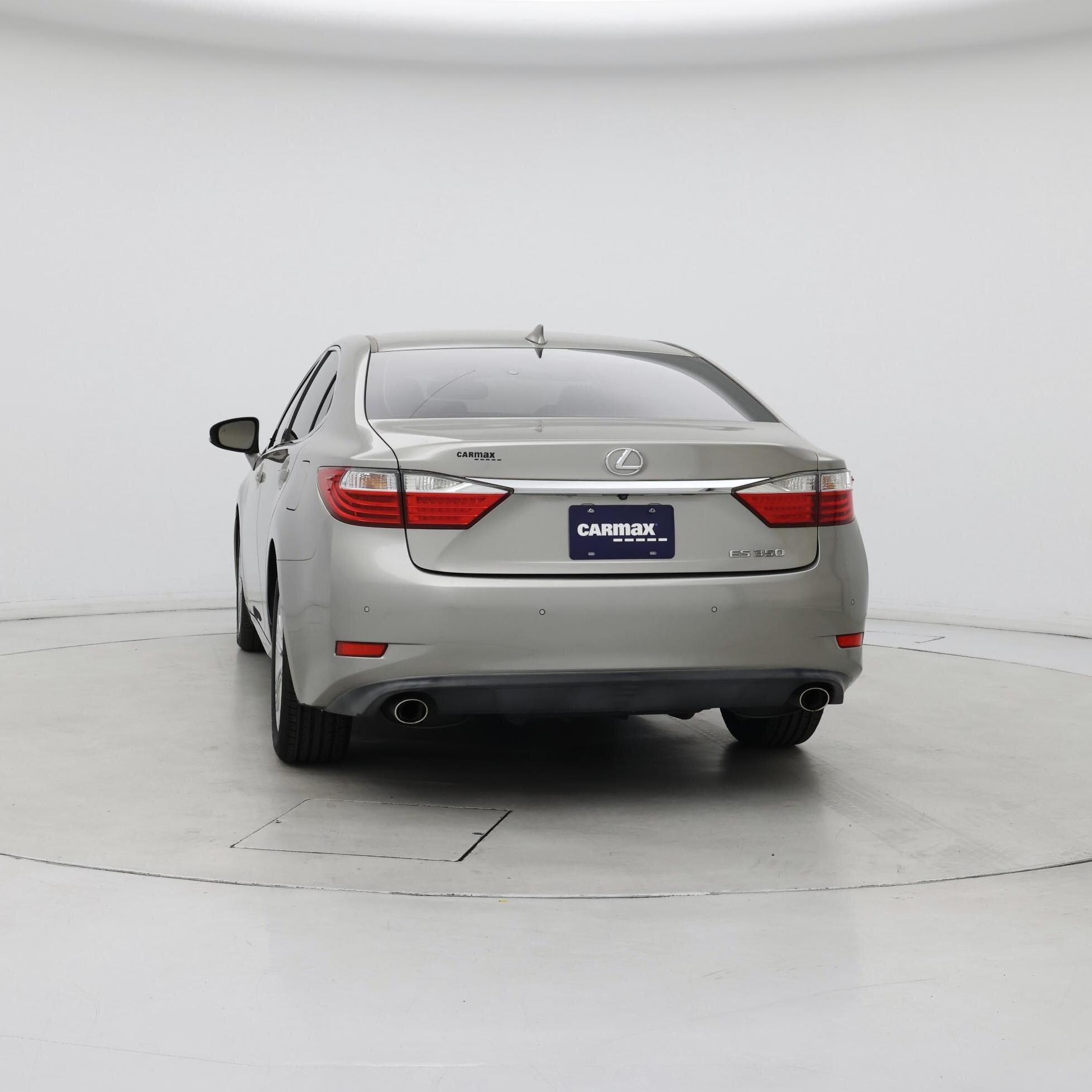 Thumbnail: 2015 Lexus ES - 6