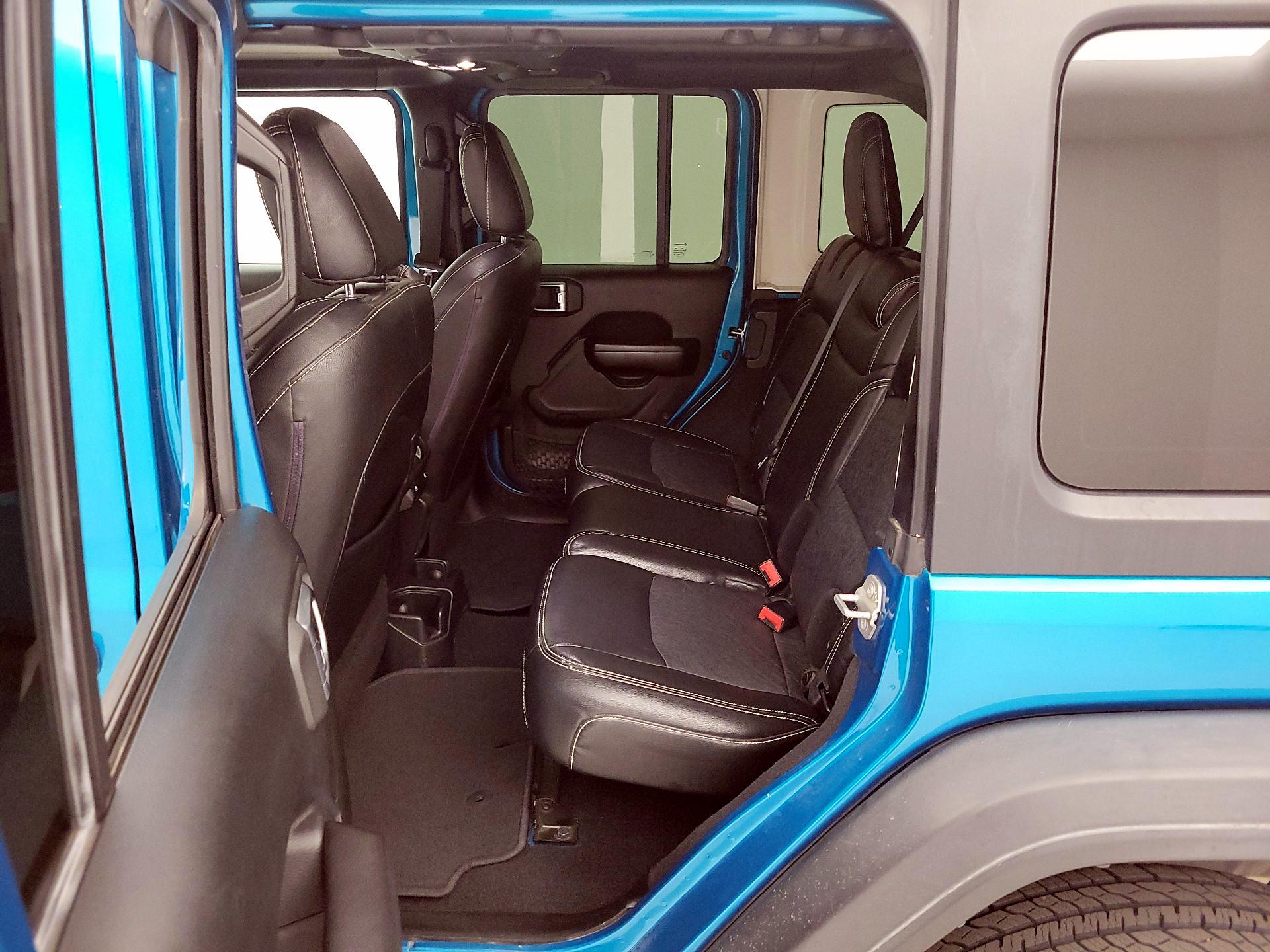 Thumbnail: 2019 Jeep Wrangler - 19