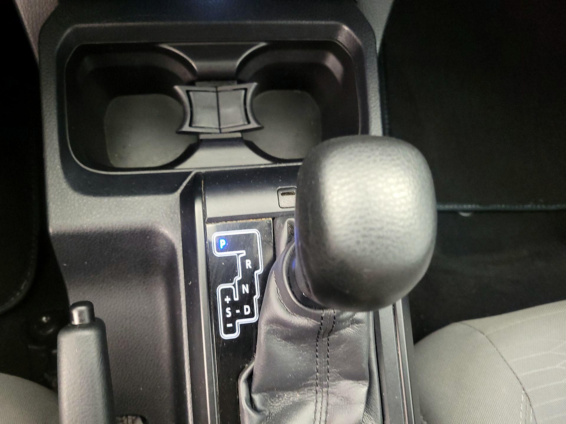 Thumbnail: 2019 Toyota Tacoma - 17