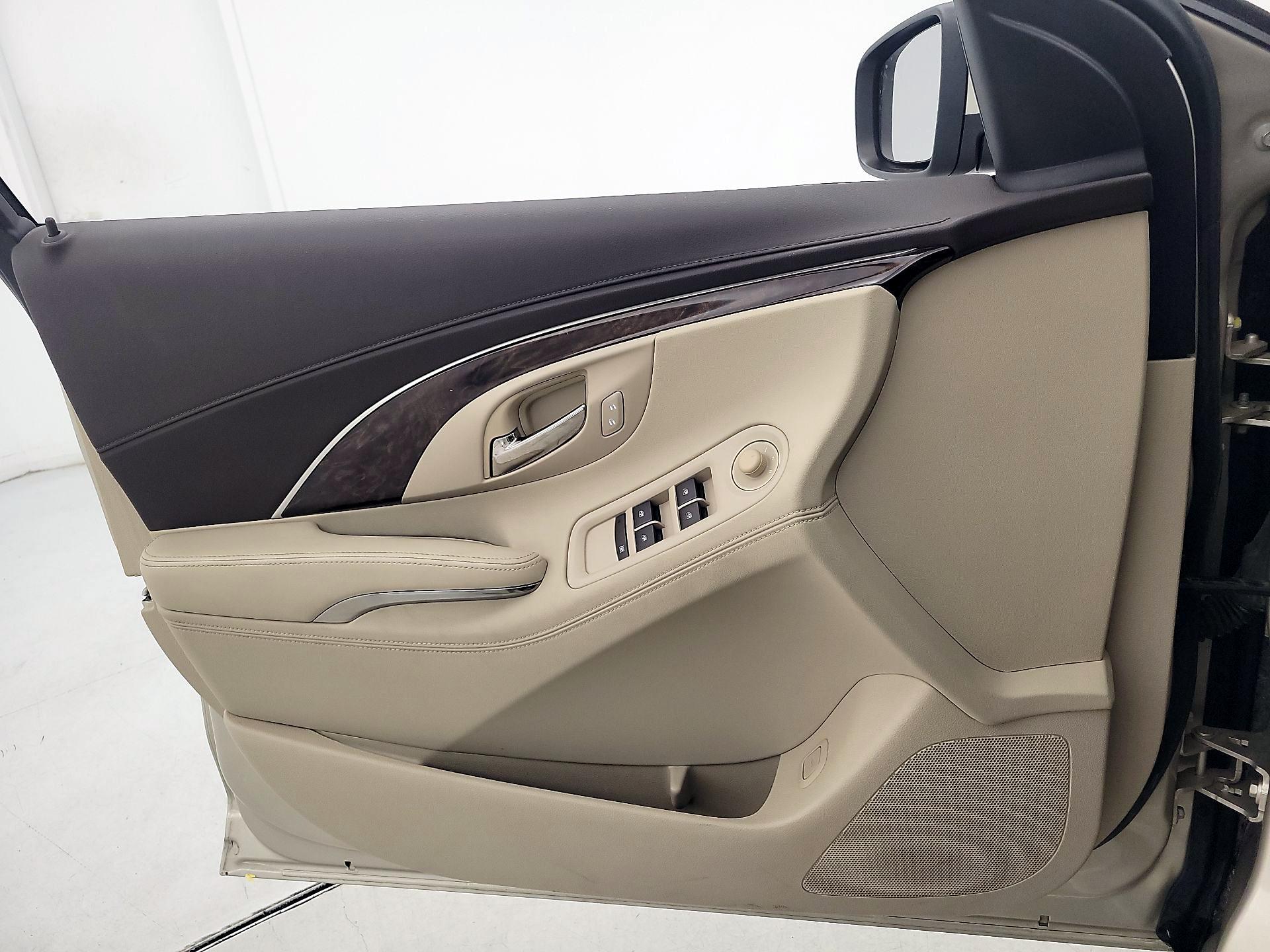 Thumbnail: 2016 Buick LaCrosse - 12