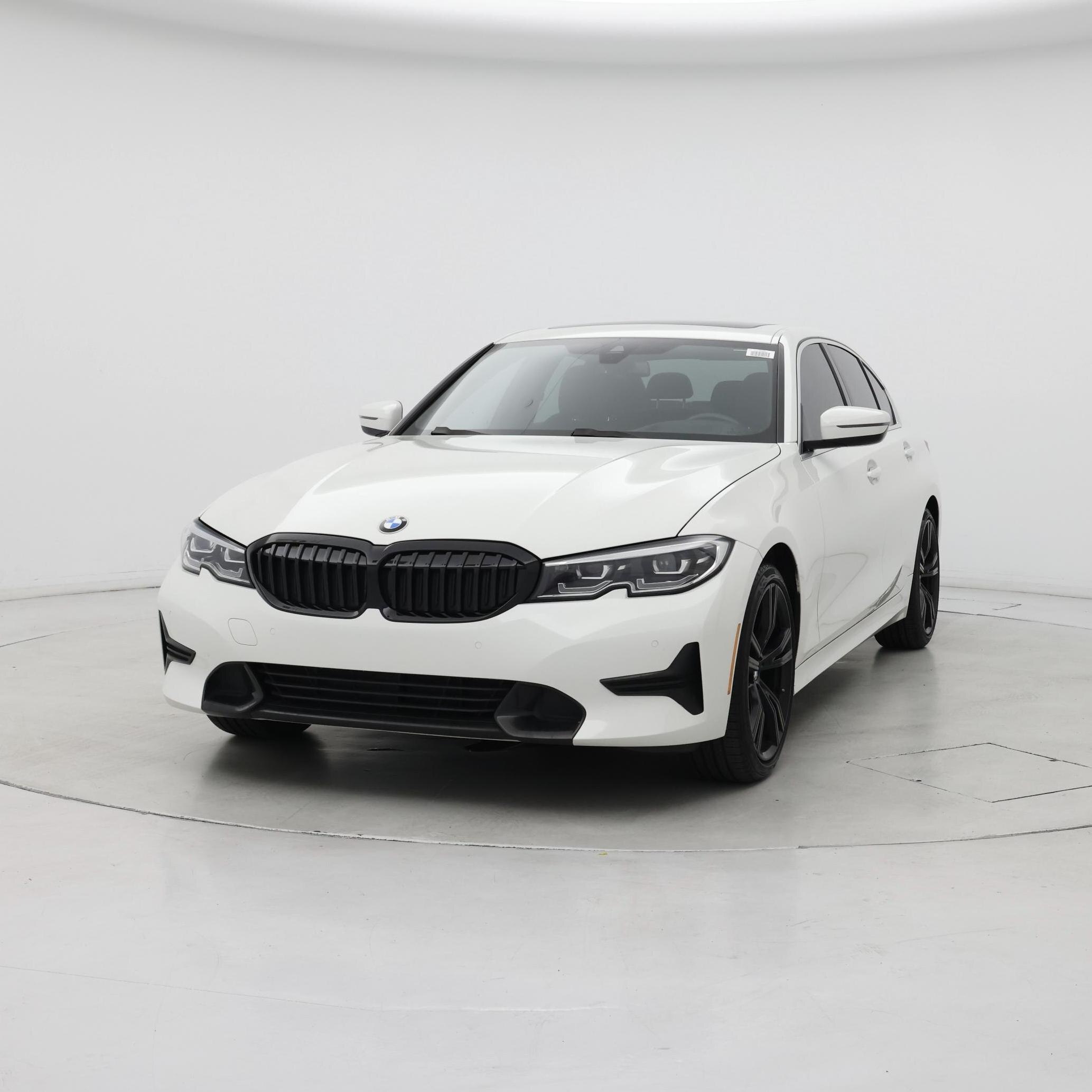 Thumbnail: 2021 BMW 3 Series - 4