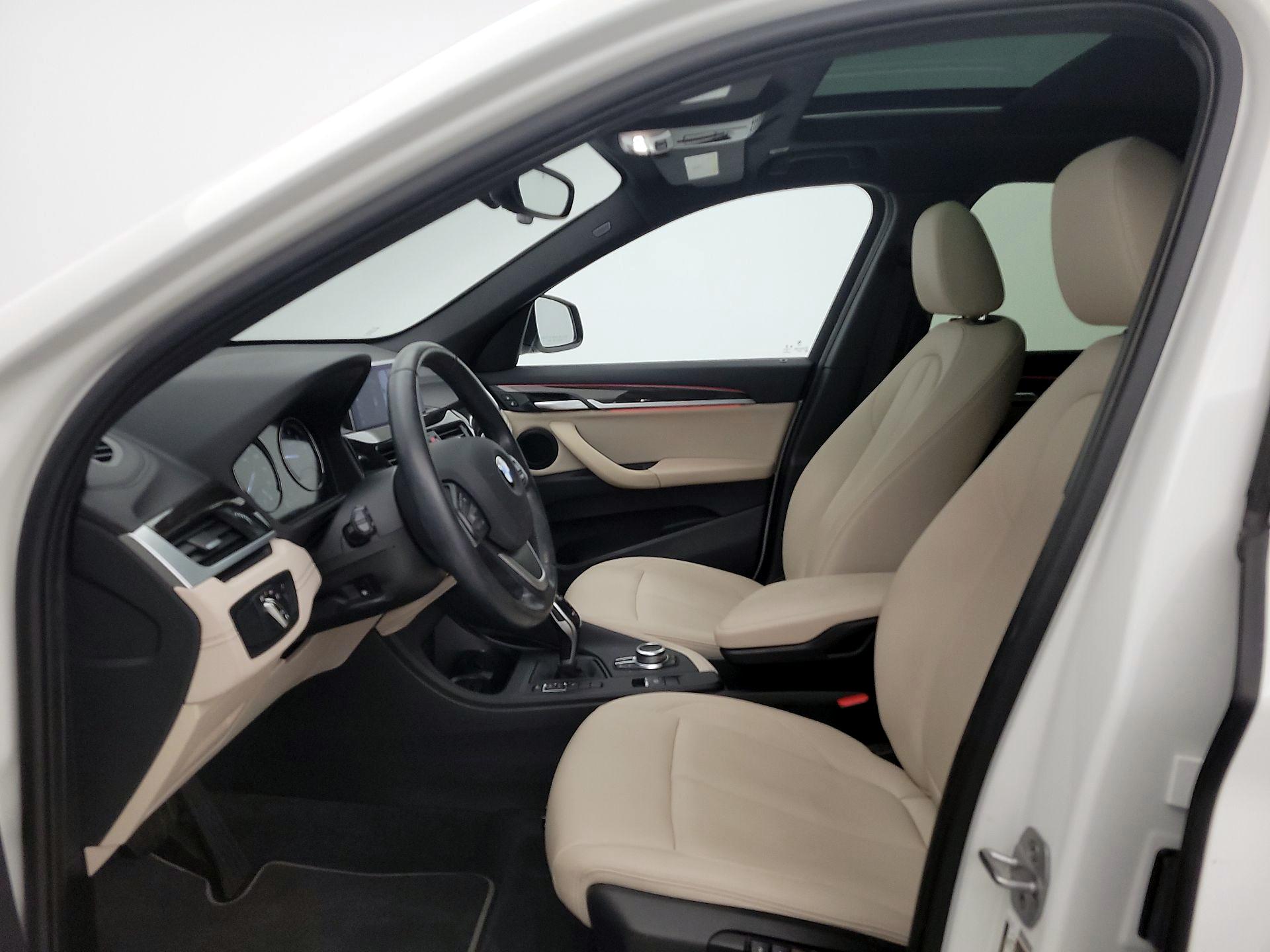 Thumbnail: 2021 BMW X1 - 11