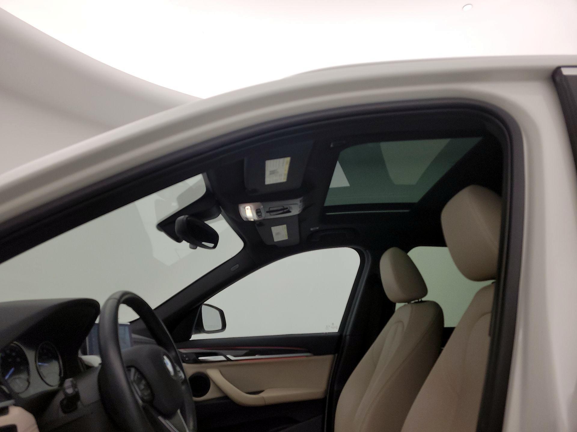 Thumbnail: 2021 BMW X1 - 19