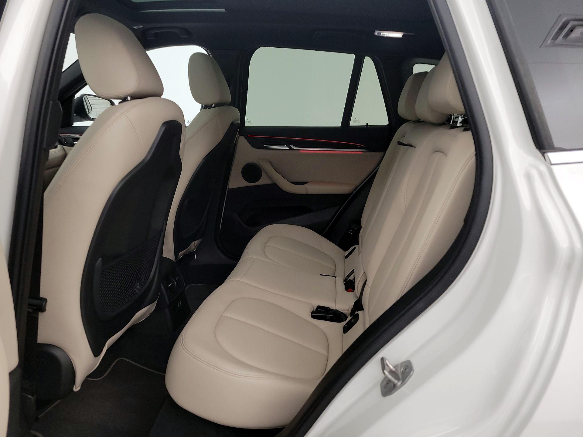 Thumbnail: 2021 BMW X1 - 20