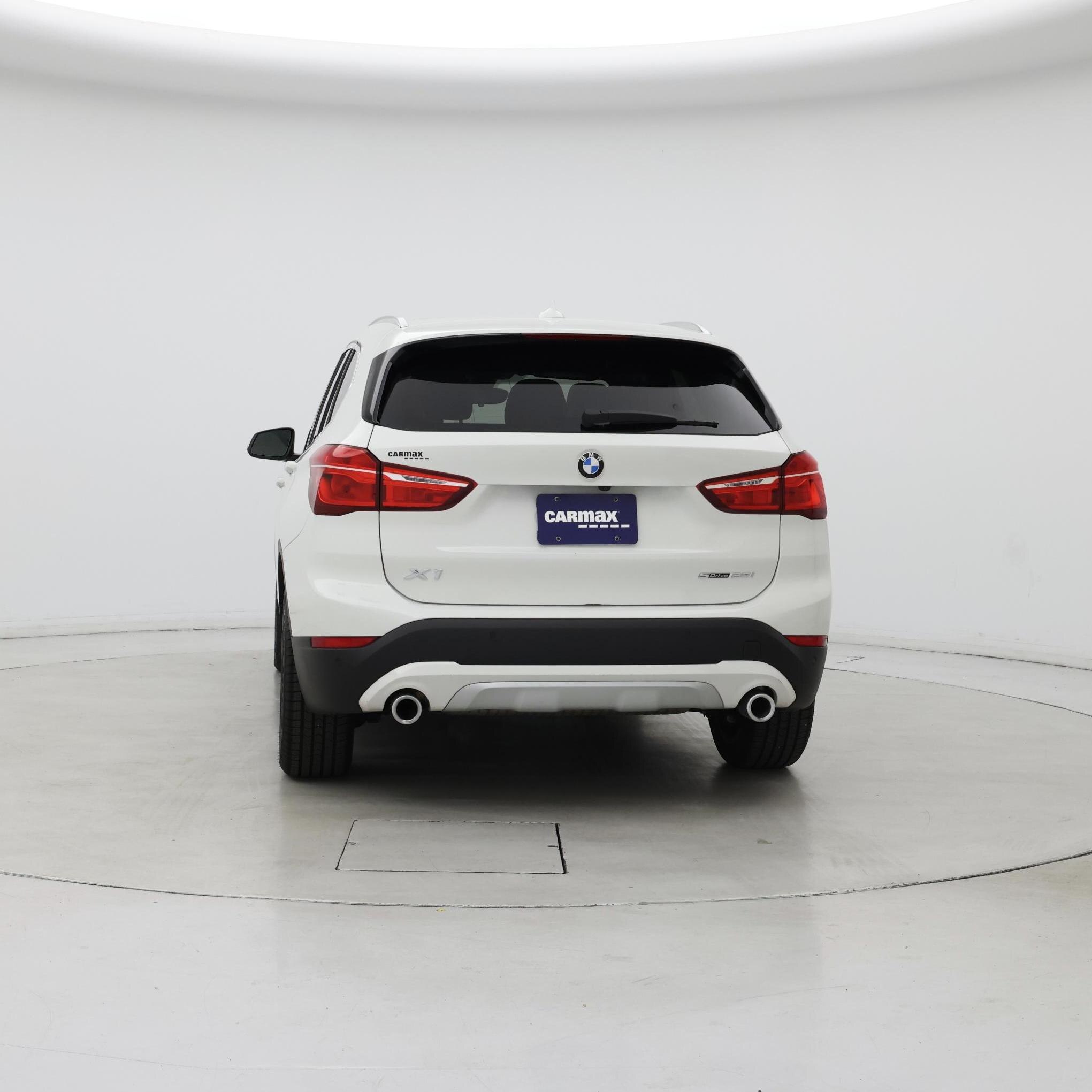Thumbnail: 2021 BMW X1 - 6