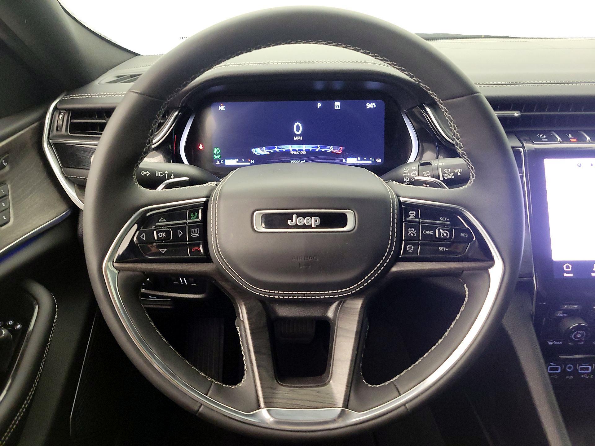 Thumbnail: 2023 Jeep Grand Cherokee L - 10