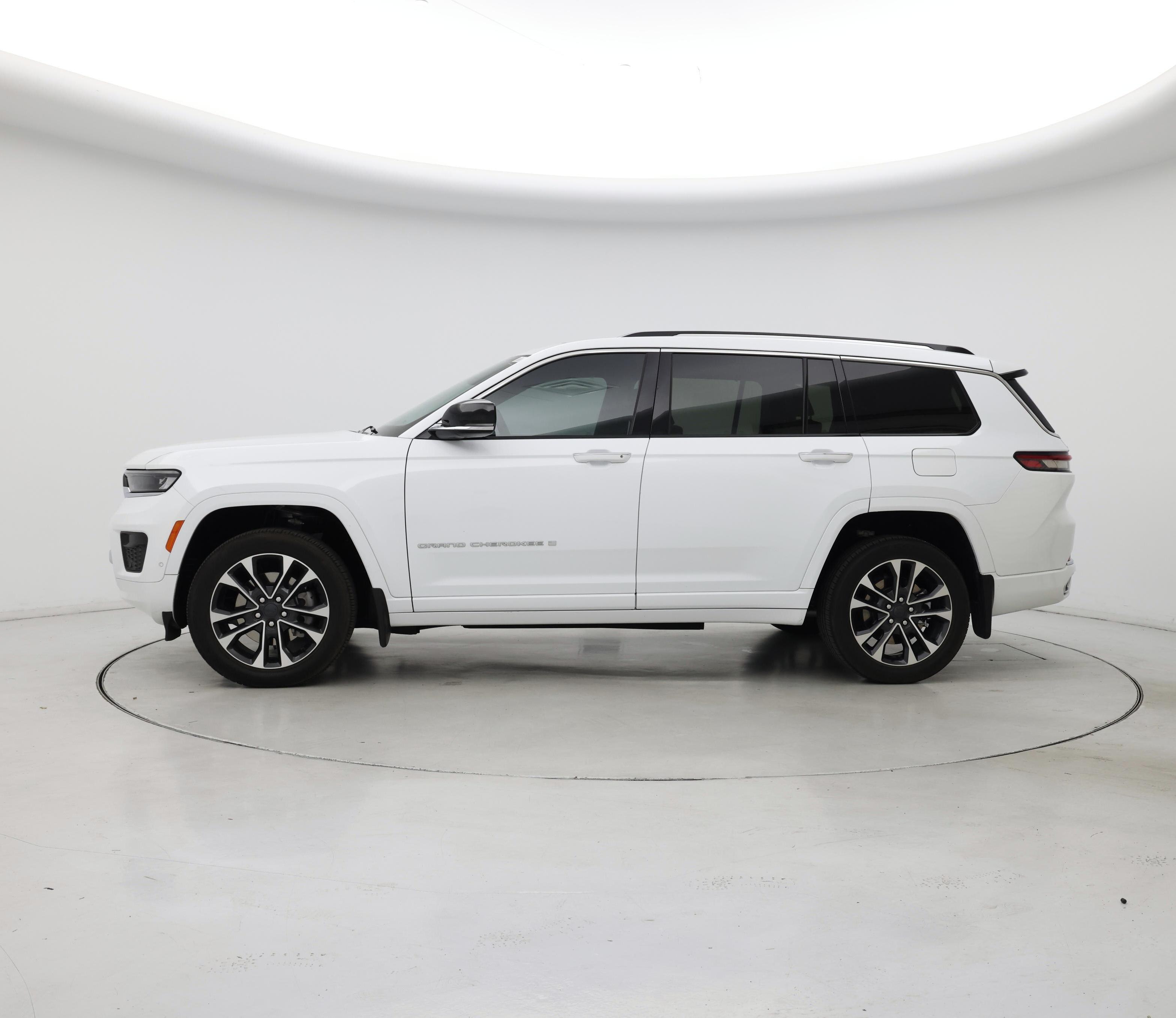 Thumbnail: 2023 Jeep Grand Cherokee L - 3