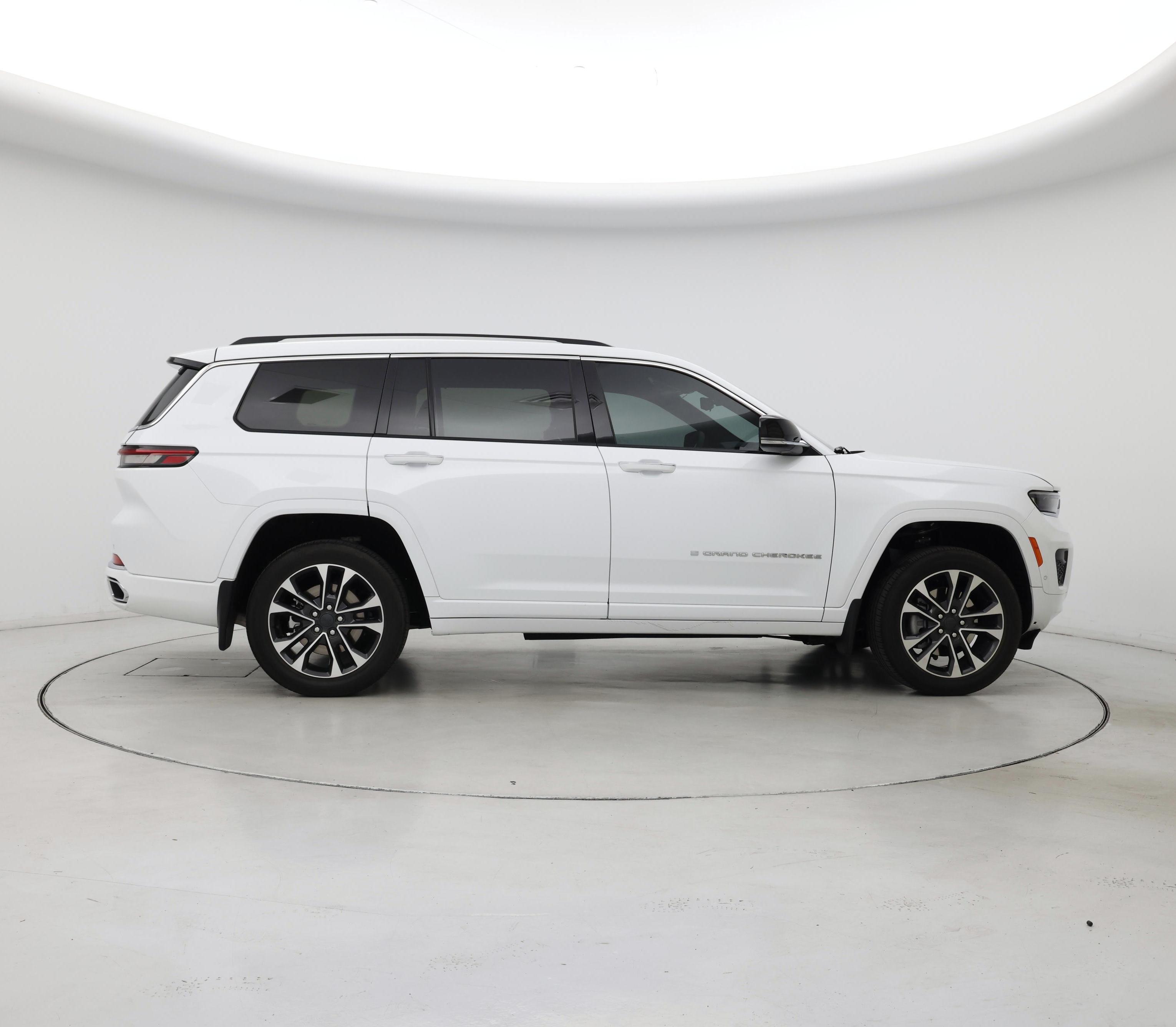 Thumbnail: 2023 Jeep Grand Cherokee L - 7